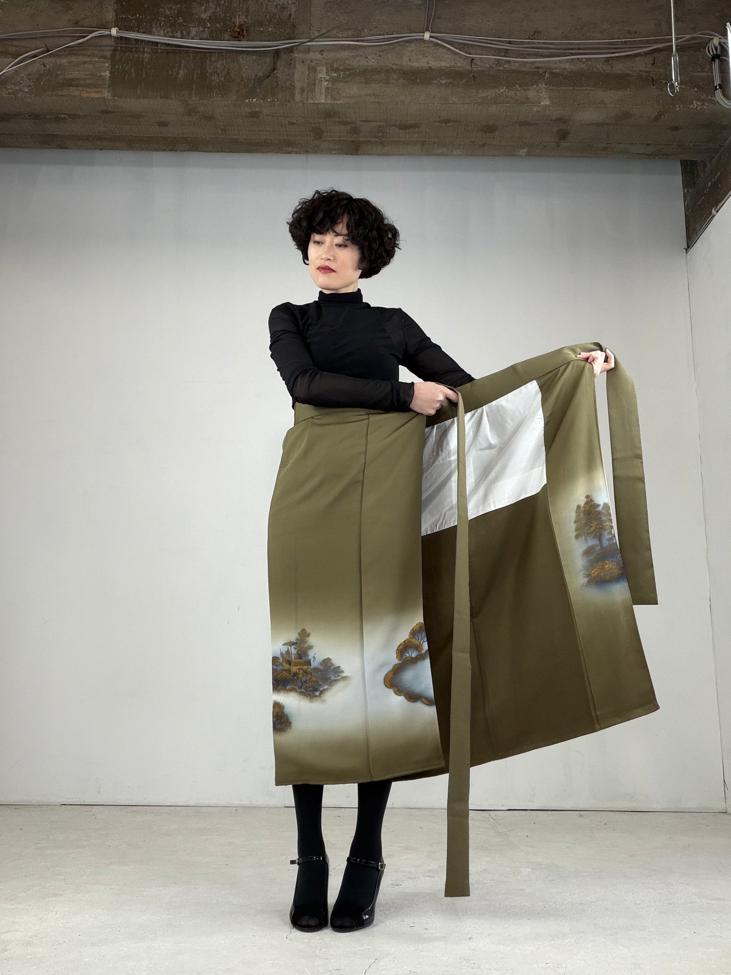 IROTOME SKIRT UPCYCLED FROM JAPANESE KIMONO "IRO117" *damage