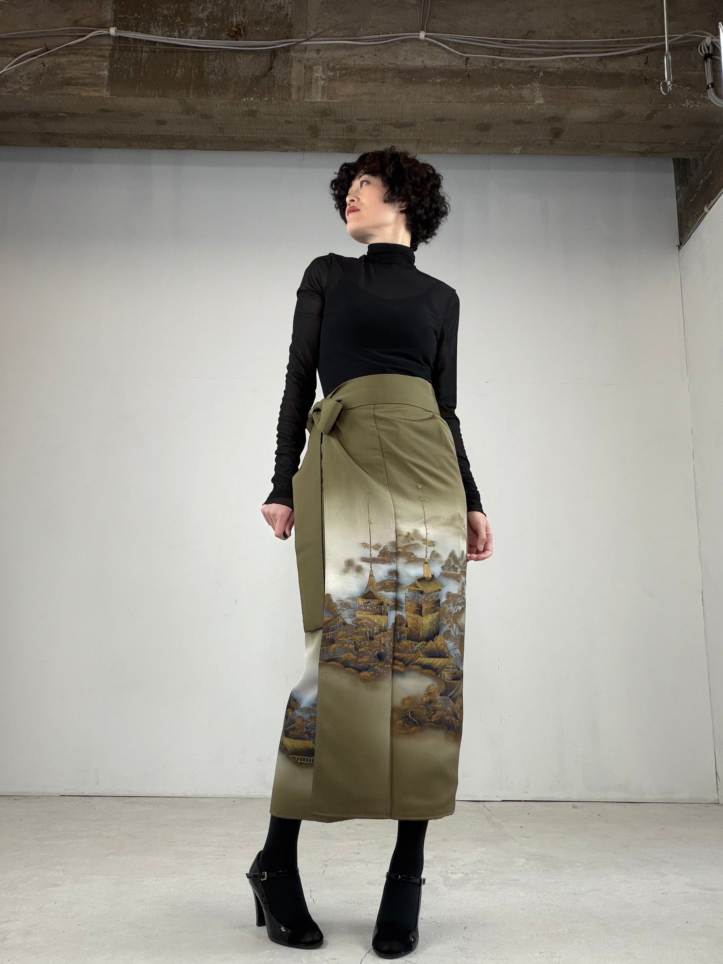 IROTOME SKIRT UPCYCLED FROM JAPANESE KIMONO "IRO117" *damage