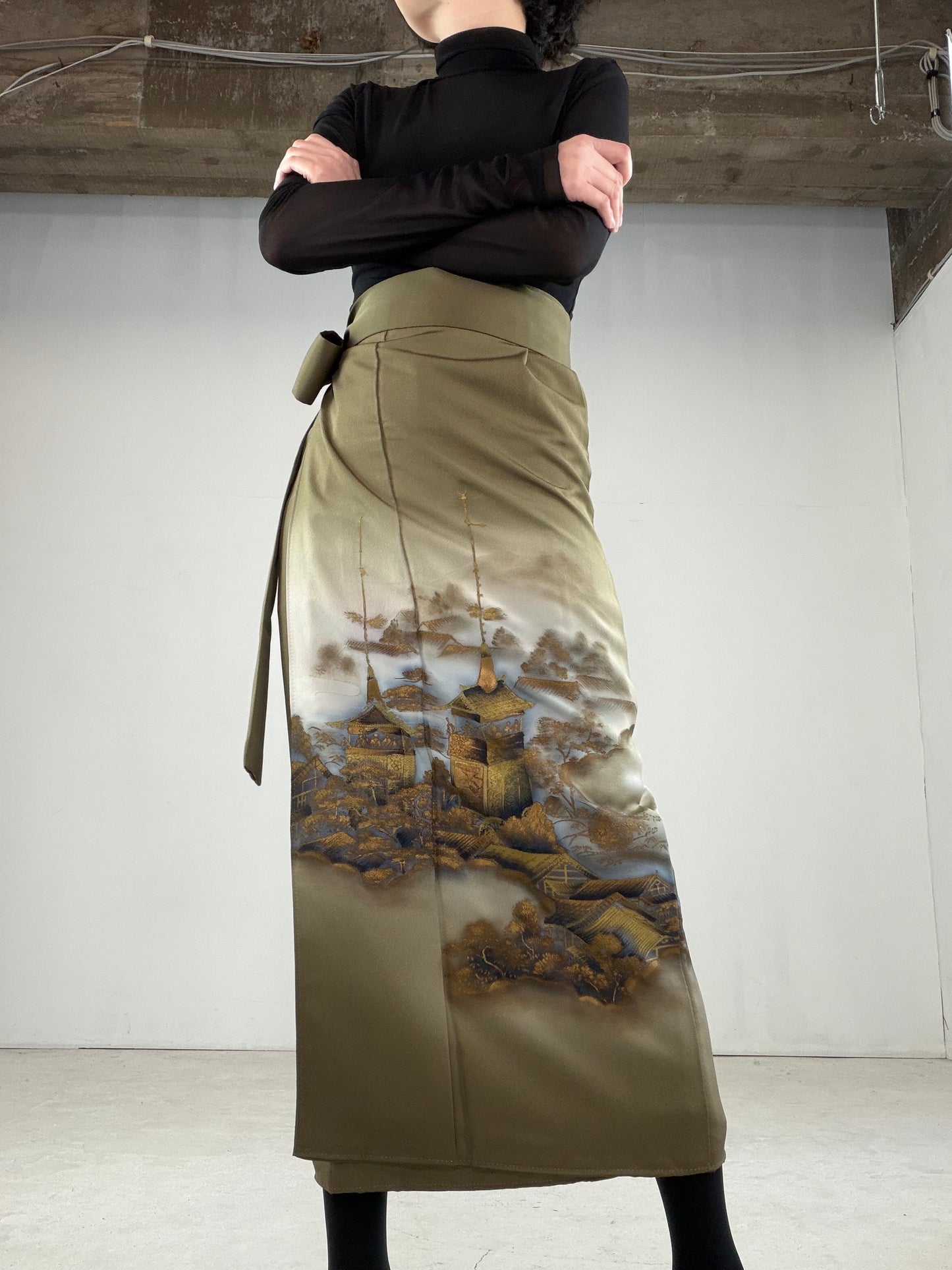 IROTOME SKIRT UPCYCLED FROM JAPANESE KIMONO "IRO117" *damage