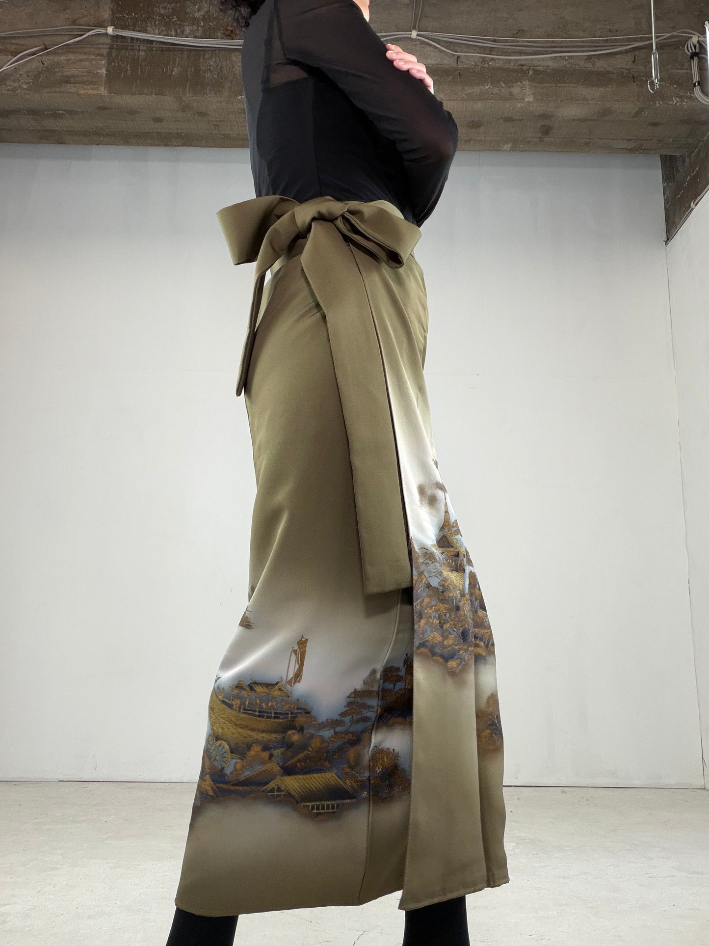 IROTOME SKIRT UPCYCLED FROM JAPANESE KIMONO "IRO117" *damage