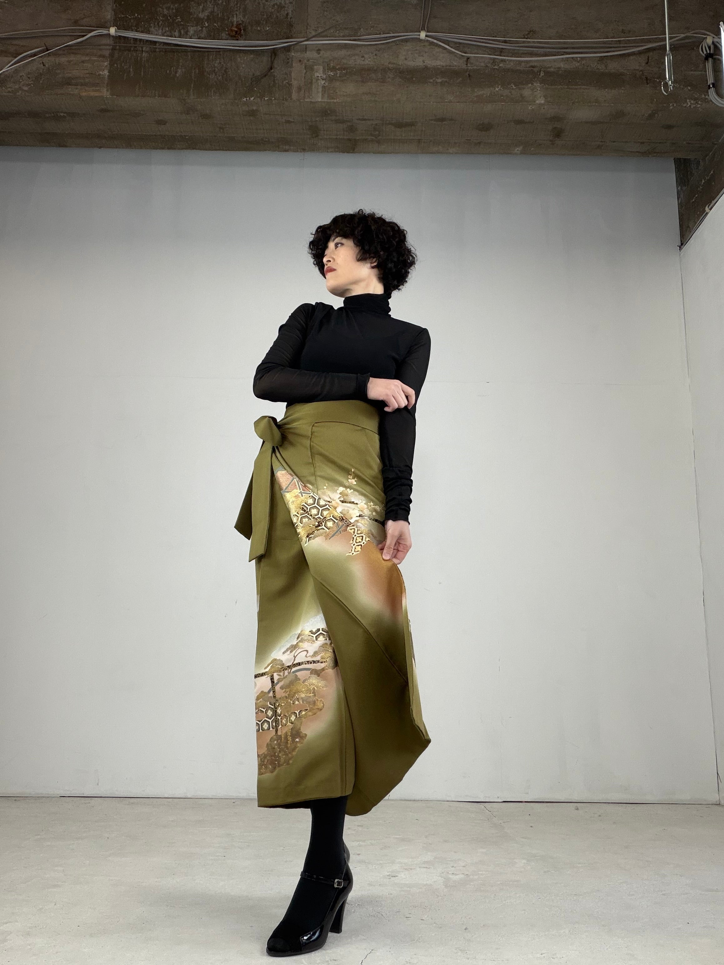 EDO-ZUMA / IROTOME SKIRT UPCYCLED FROM JAPANESE KIMONO – MACHIKO