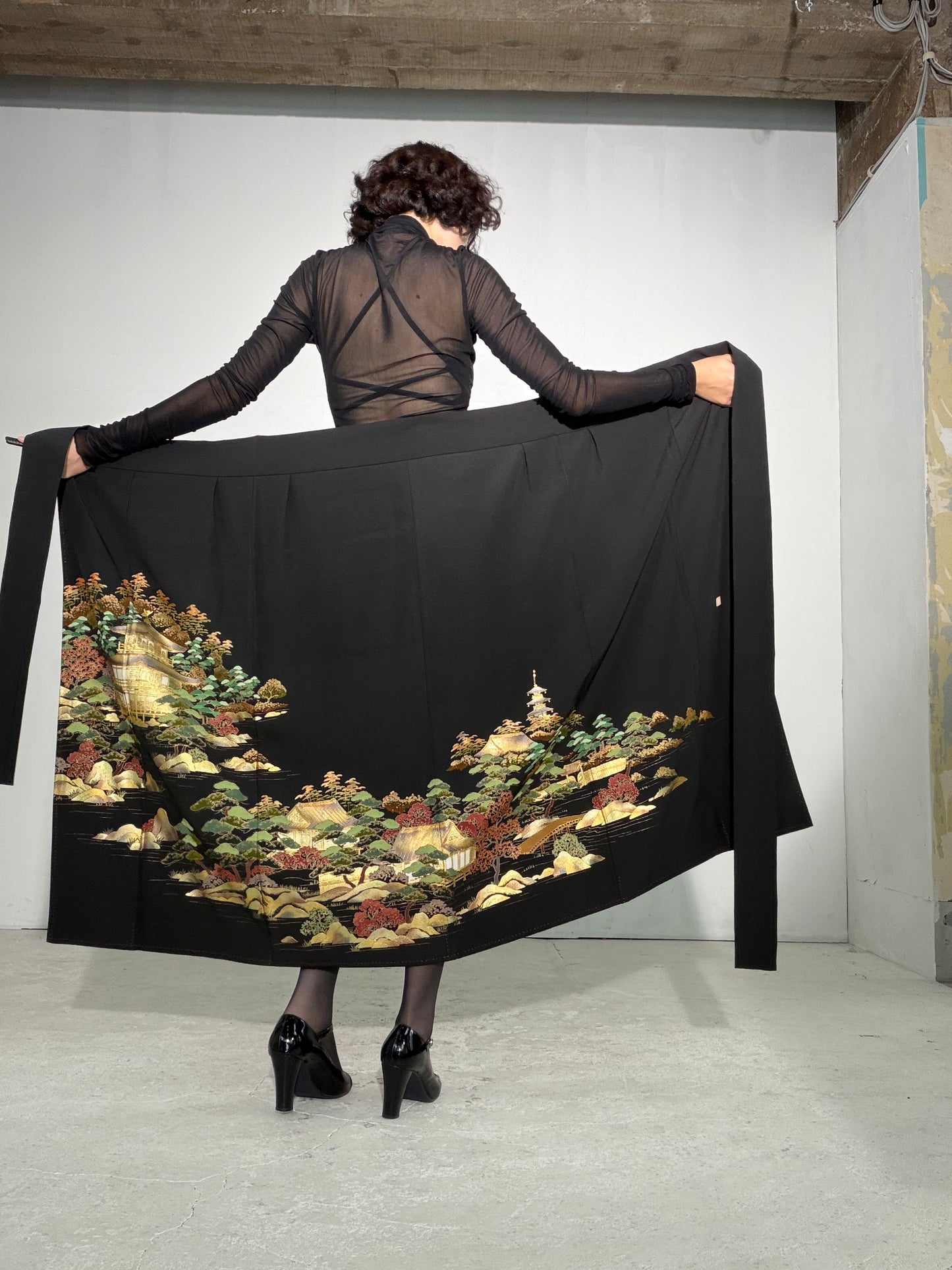 EDO-ZUMA SKIRT UPCYCLED FROM JAPANESE KIMONO "EDO060"
