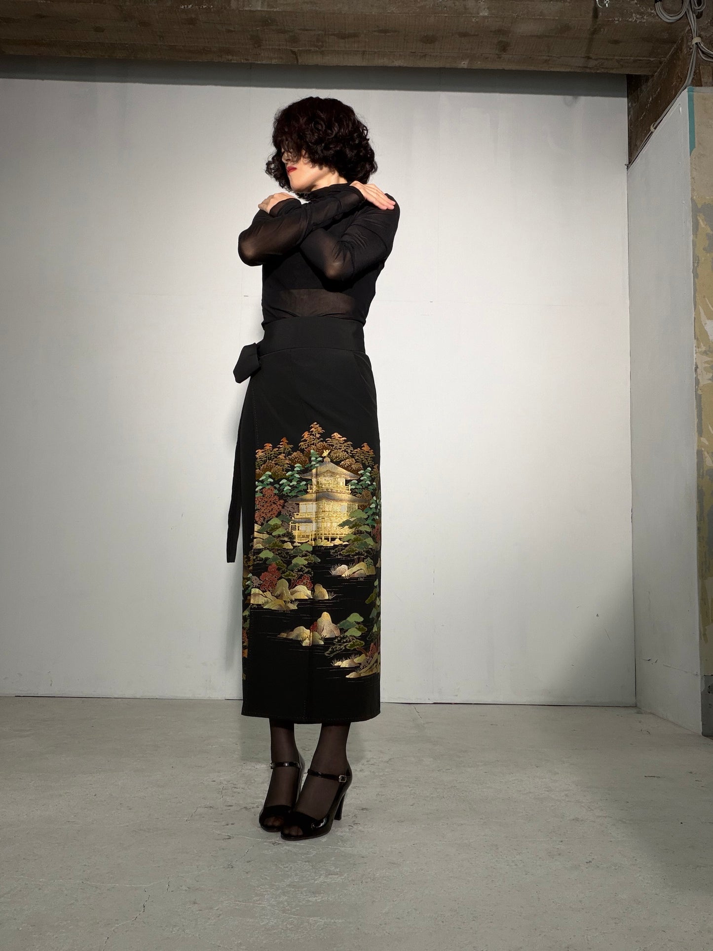 EDO-ZUMA SKIRT UPCYCLED FROM JAPANESE KIMONO "EDO060"