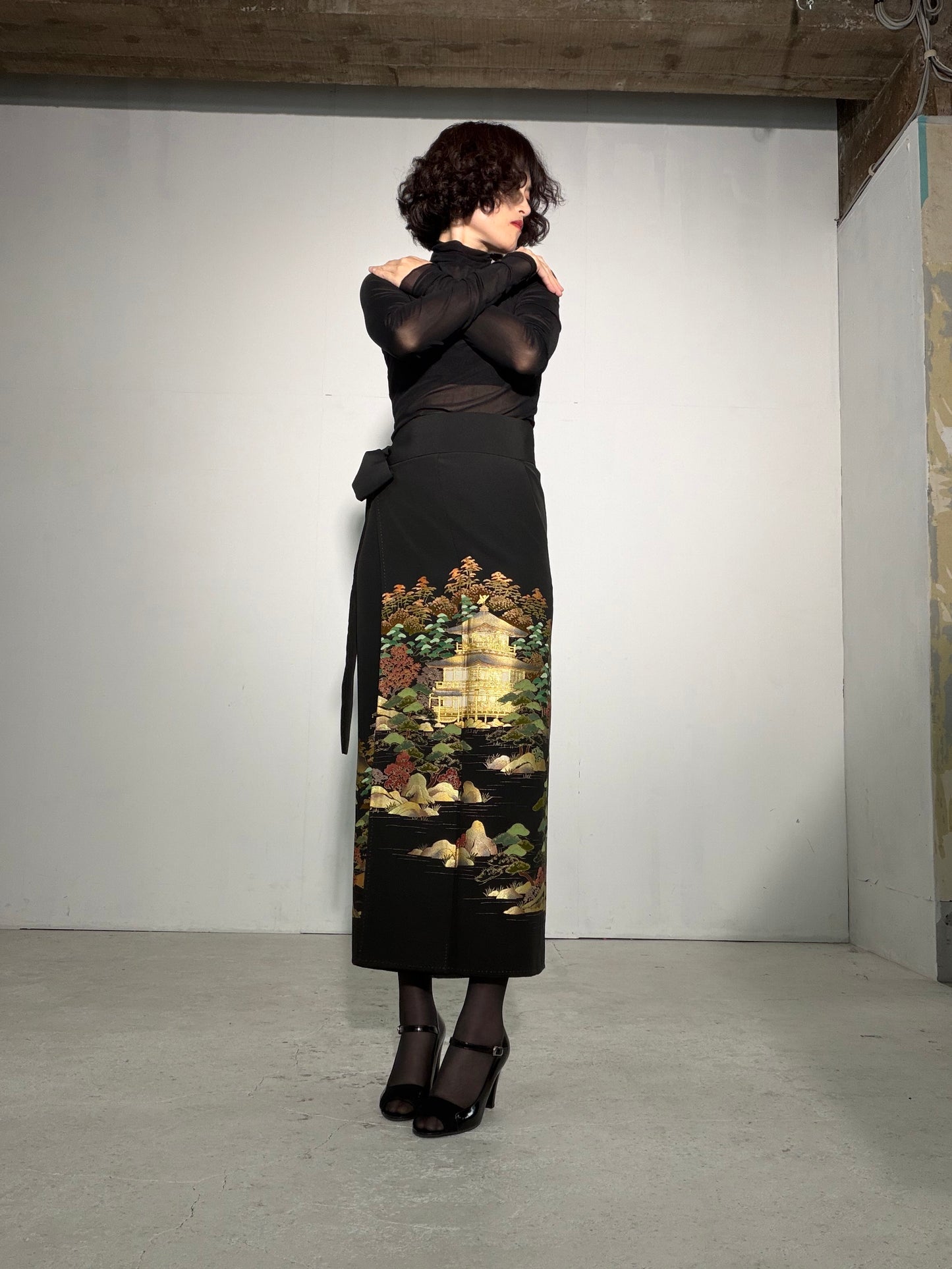 EDO-ZUMA SKIRT UPCYCLED FROM JAPANESE KIMONO "EDO060"