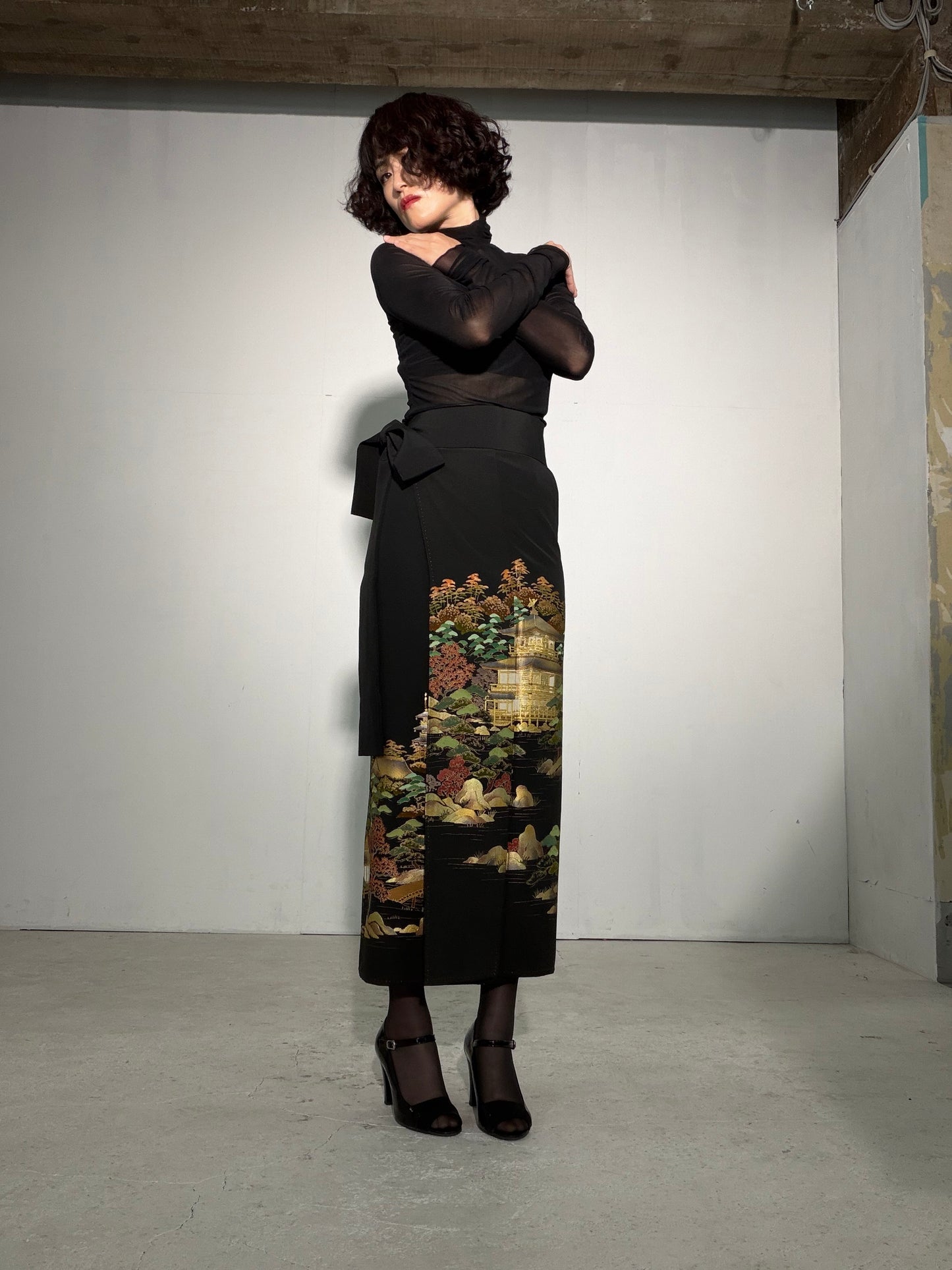 EDO-ZUMA SKIRT UPCYCLED FROM JAPANESE KIMONO "EDO060"
