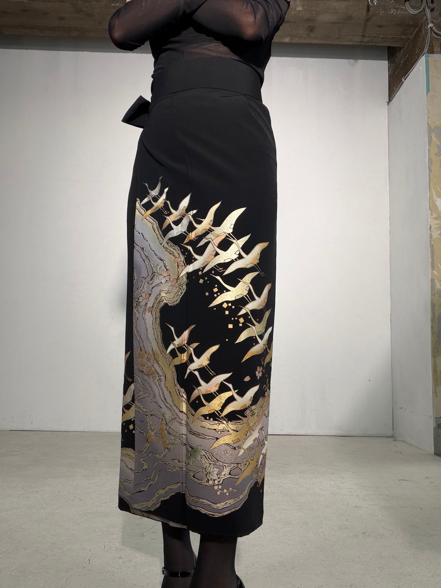 EDO-ZUMA SKIRT UPCYCLED FROM JAPANESE KIMONO "EDO059"