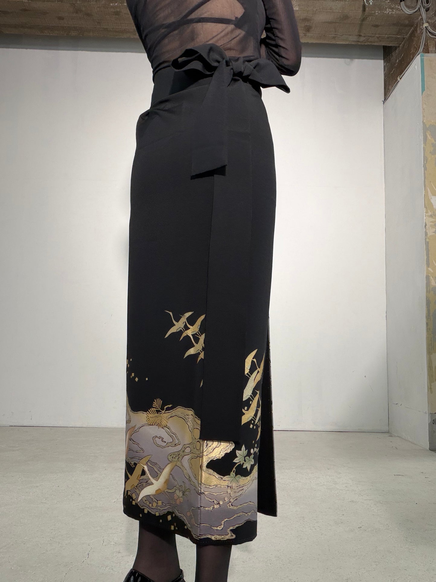 EDO-ZUMA SKIRT UPCYCLED FROM JAPANESE KIMONO "EDO059"