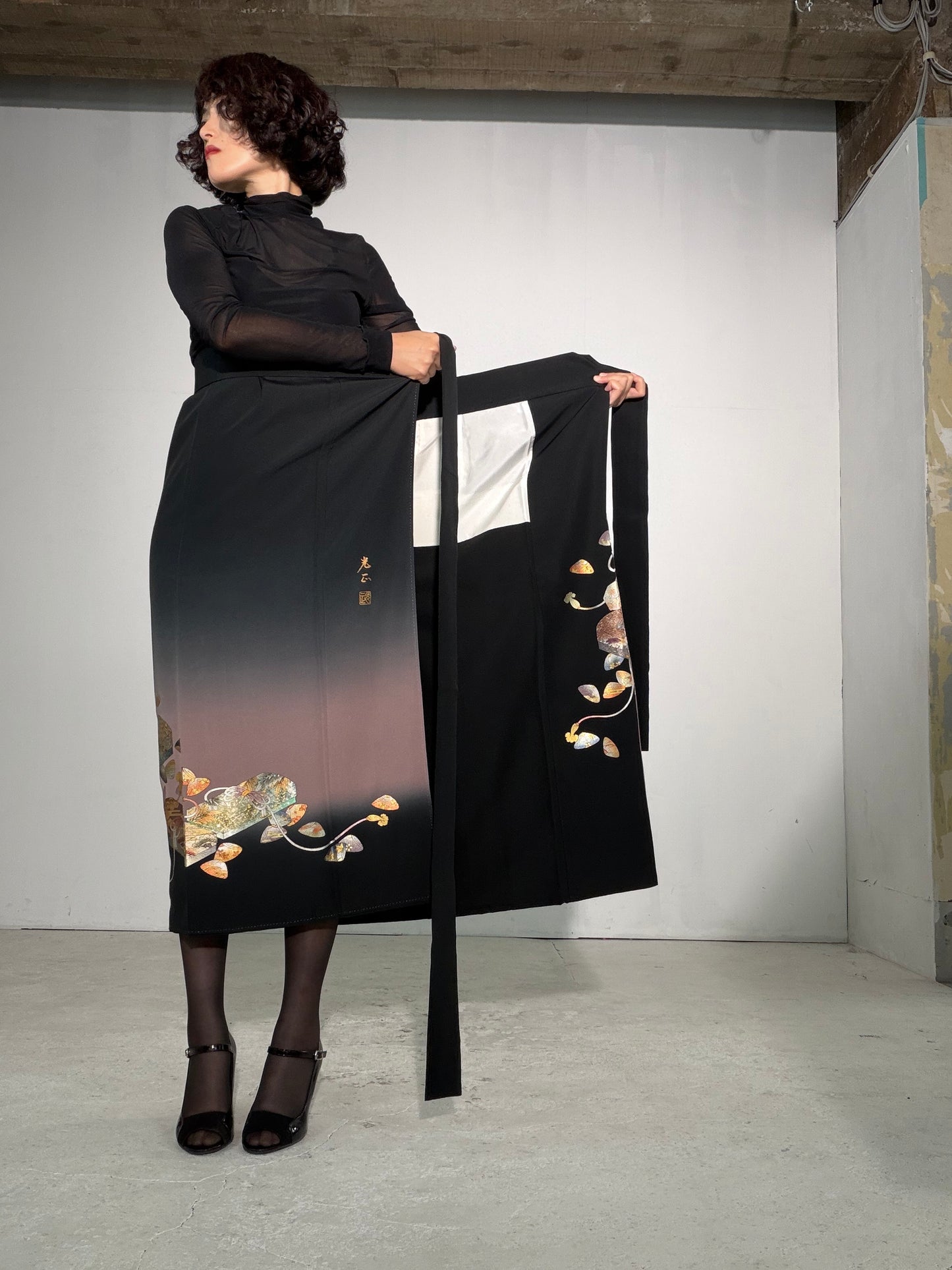 EDO-ZUMA SKIRT UPCYCLED FROM JAPANESE KIMONO "EDO058"