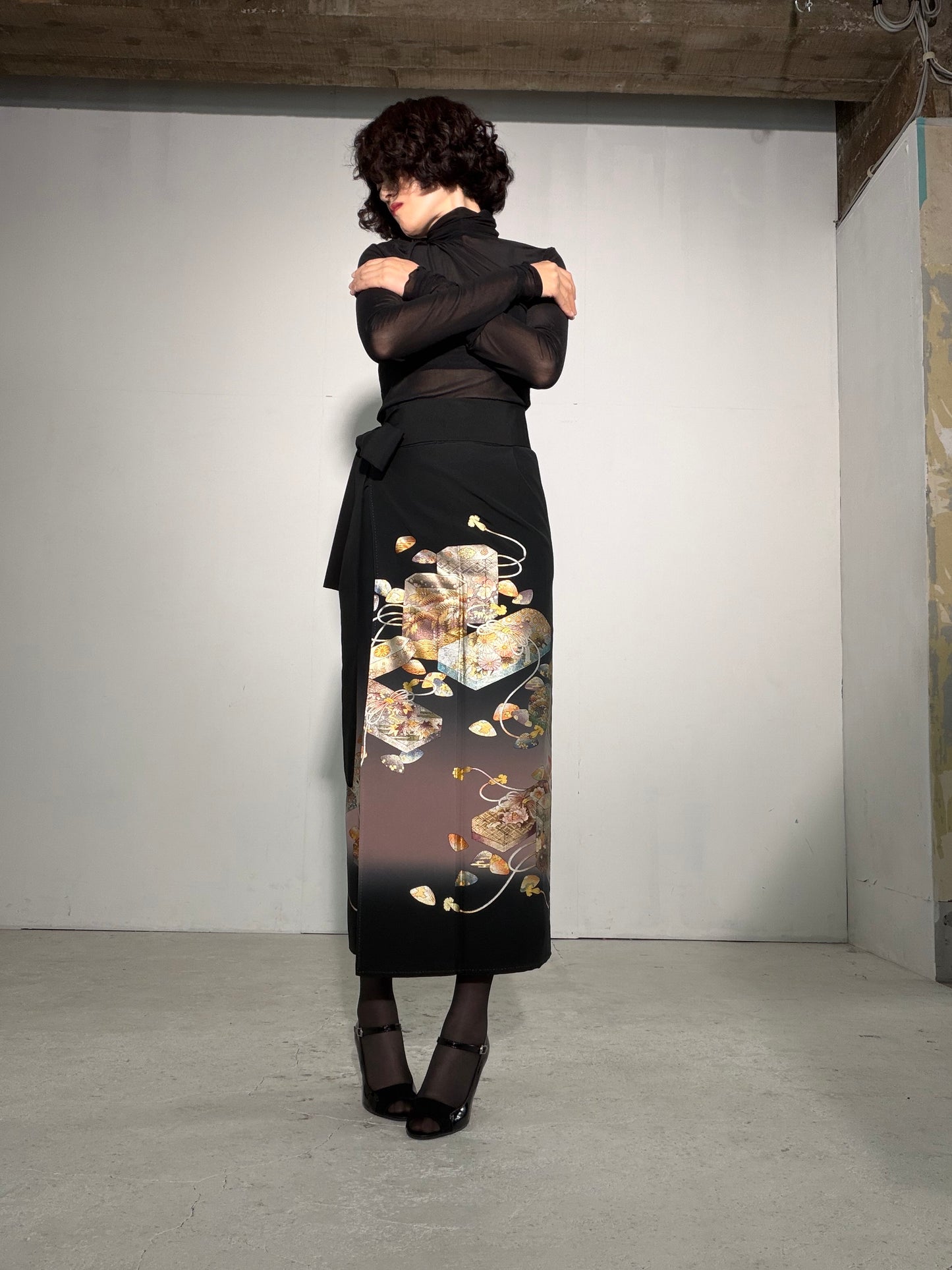 EDO-ZUMA SKIRT UPCYCLED FROM JAPANESE KIMONO "EDO058"