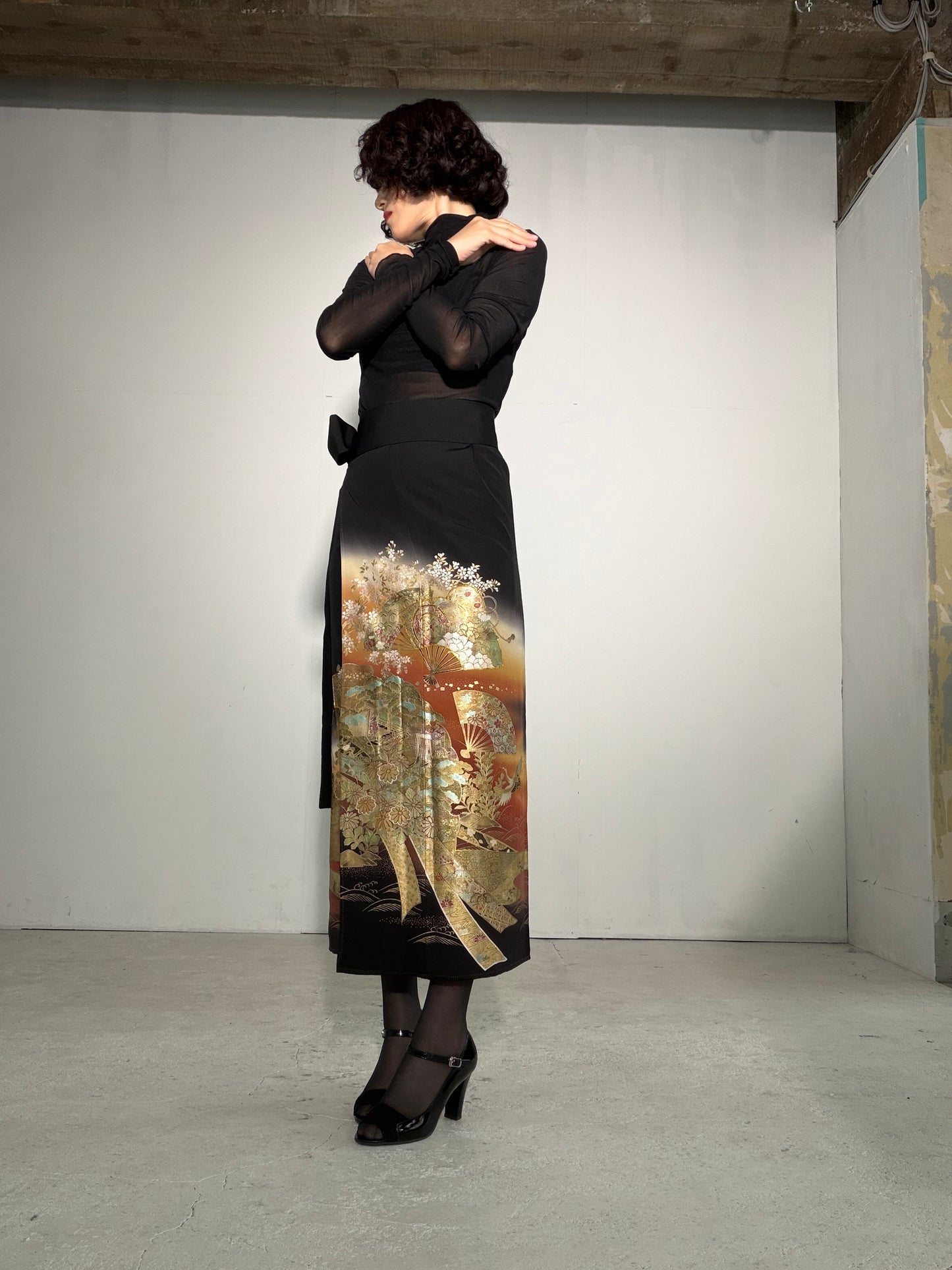 EDO-ZUMA SKIRT UPCYCLED FROM JAPANESE KIMONO "EDO057"