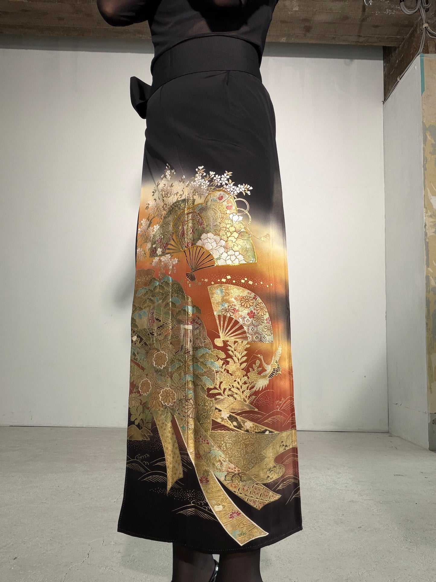 EDO-ZUMA SKIRT UPCYCLED FROM JAPANESE KIMONO "EDO057"