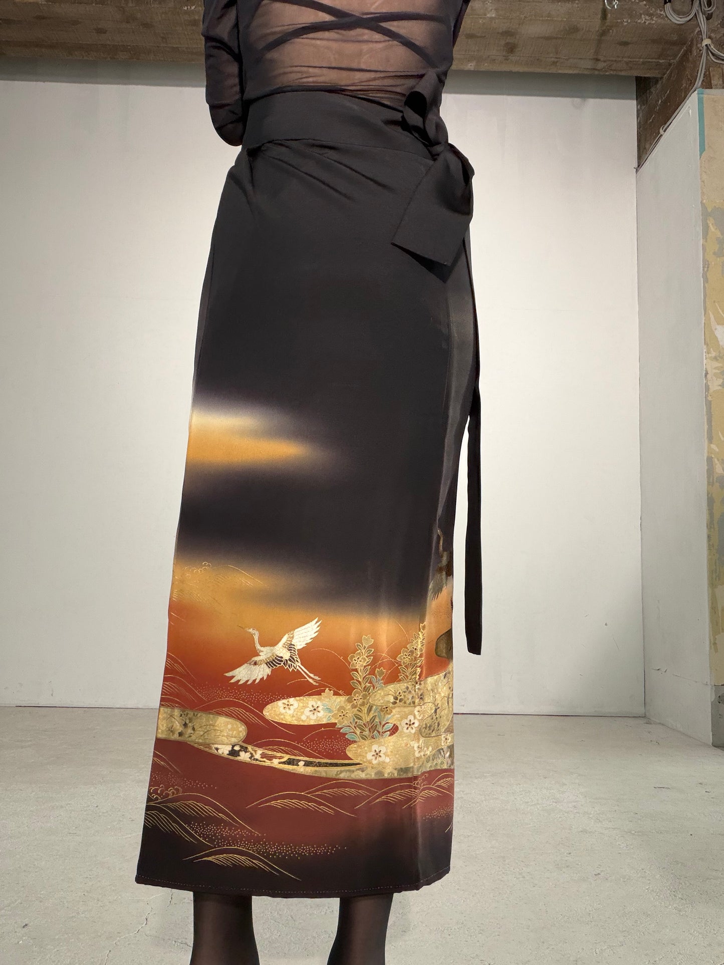 EDO-ZUMA SKIRT UPCYCLED FROM JAPANESE KIMONO "EDO057"