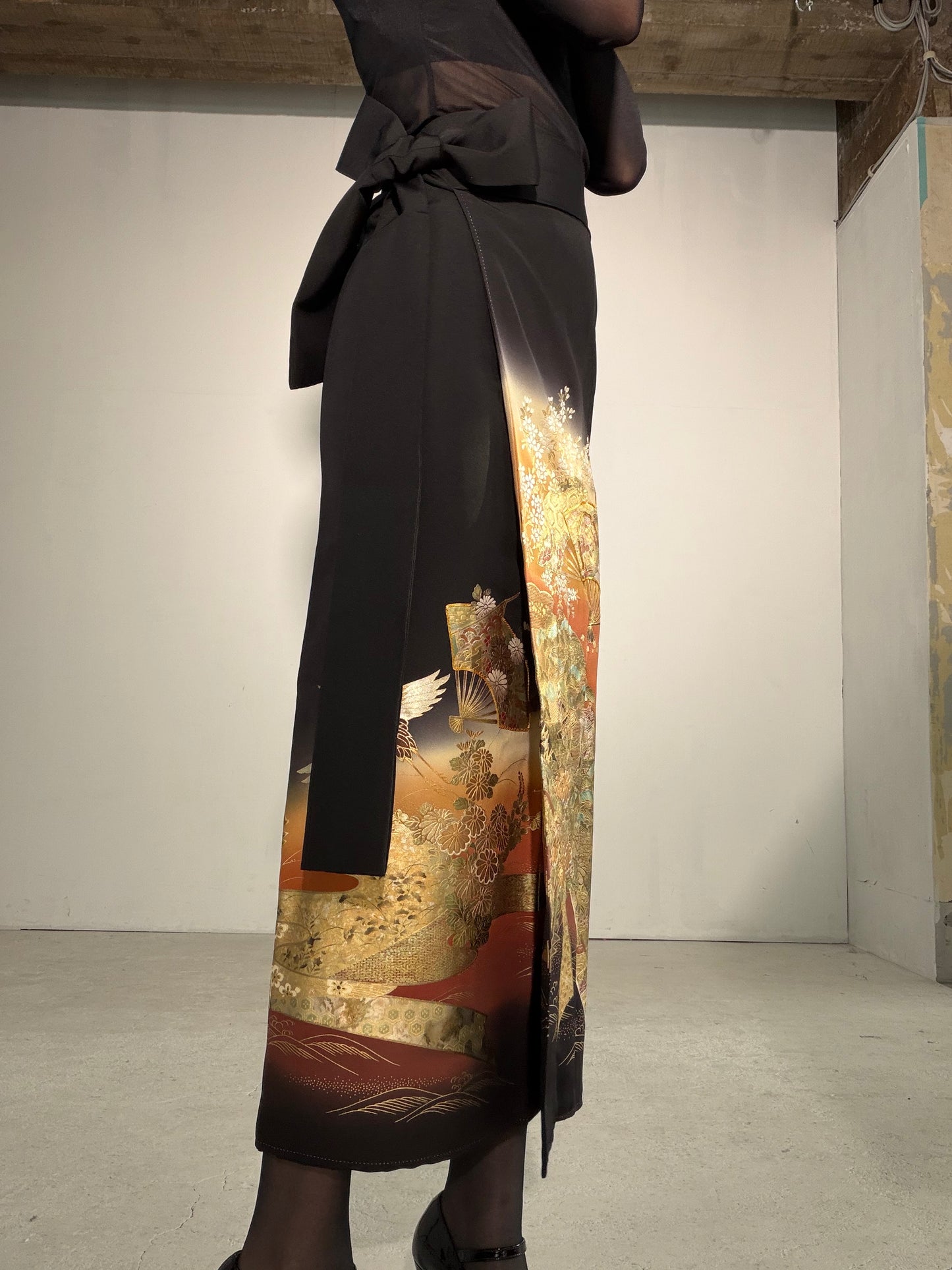 EDO-ZUMA SKIRT UPCYCLED FROM JAPANESE KIMONO "EDO057"