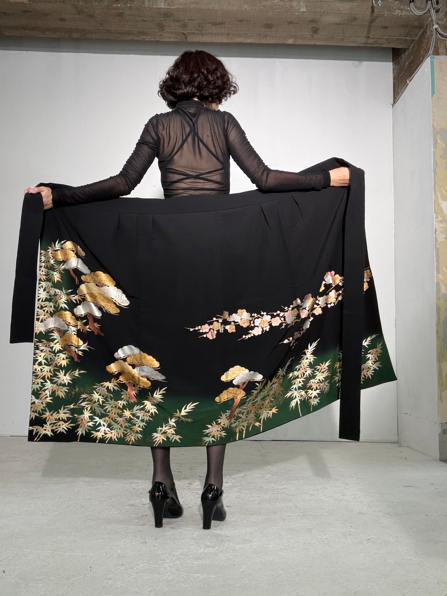 EDO-ZUMA SKIRT UPCYCLED FROM JAPANESE KIMONO "EDO056"