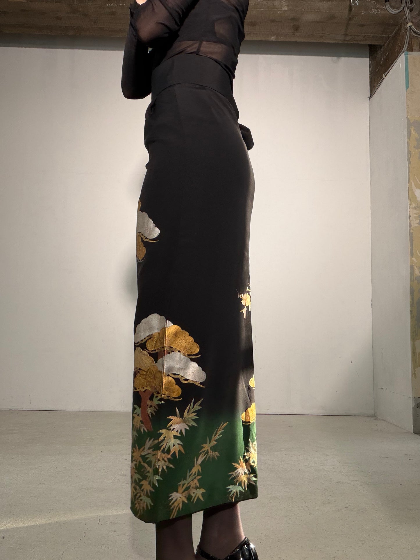 EDO-ZUMA SKIRT UPCYCLED FROM JAPANESE KIMONO "EDO056"