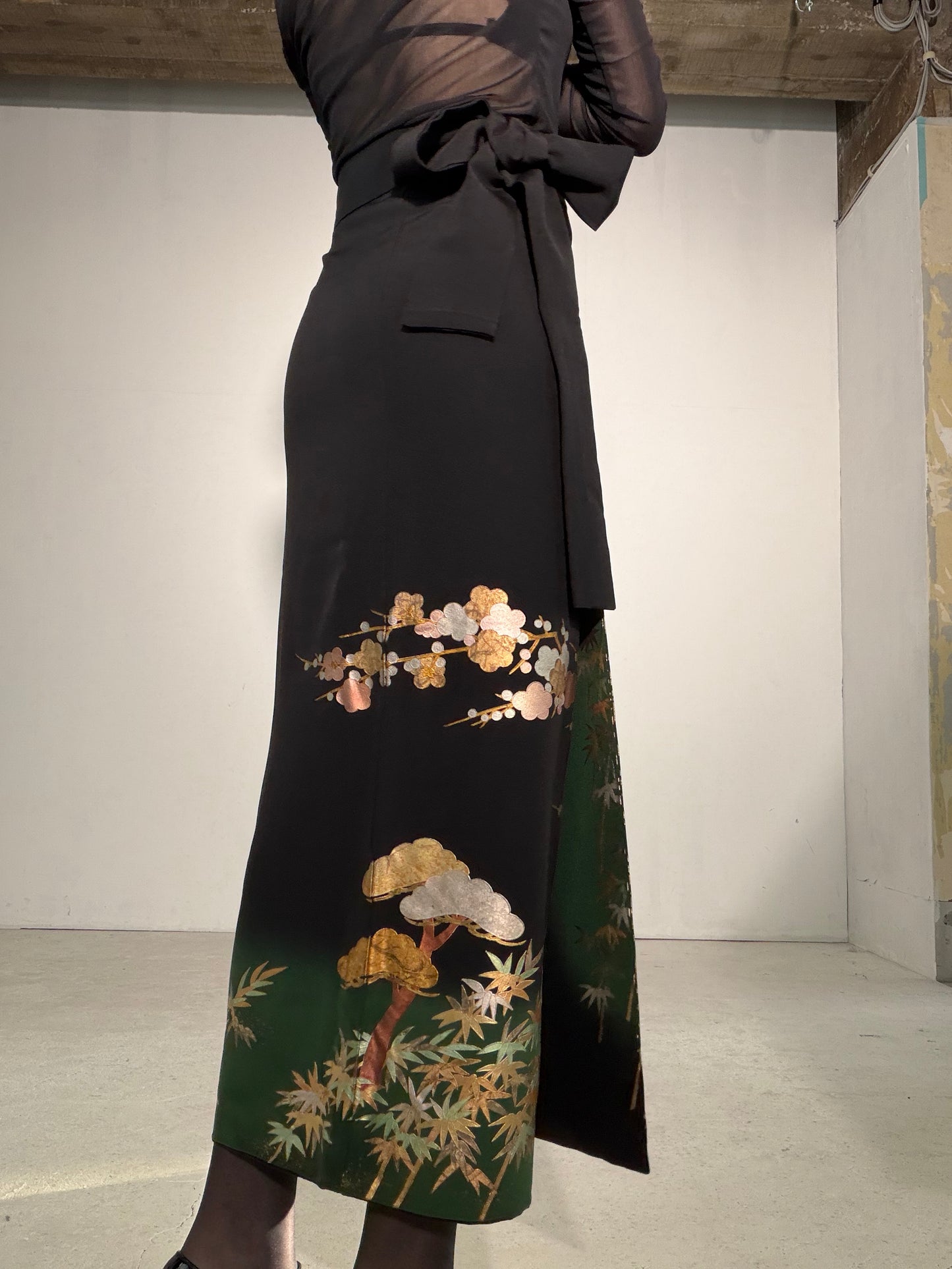 EDO-ZUMA SKIRT UPCYCLED FROM JAPANESE KIMONO "EDO056"