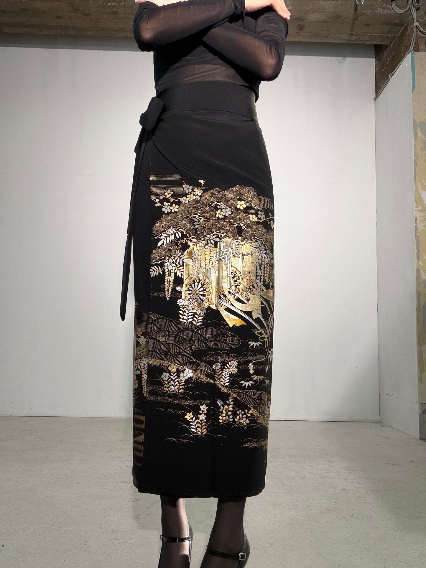 EDO-ZUMA SKIRT UPCYCLED FROM JAPANESE KIMONO "EDO055"
