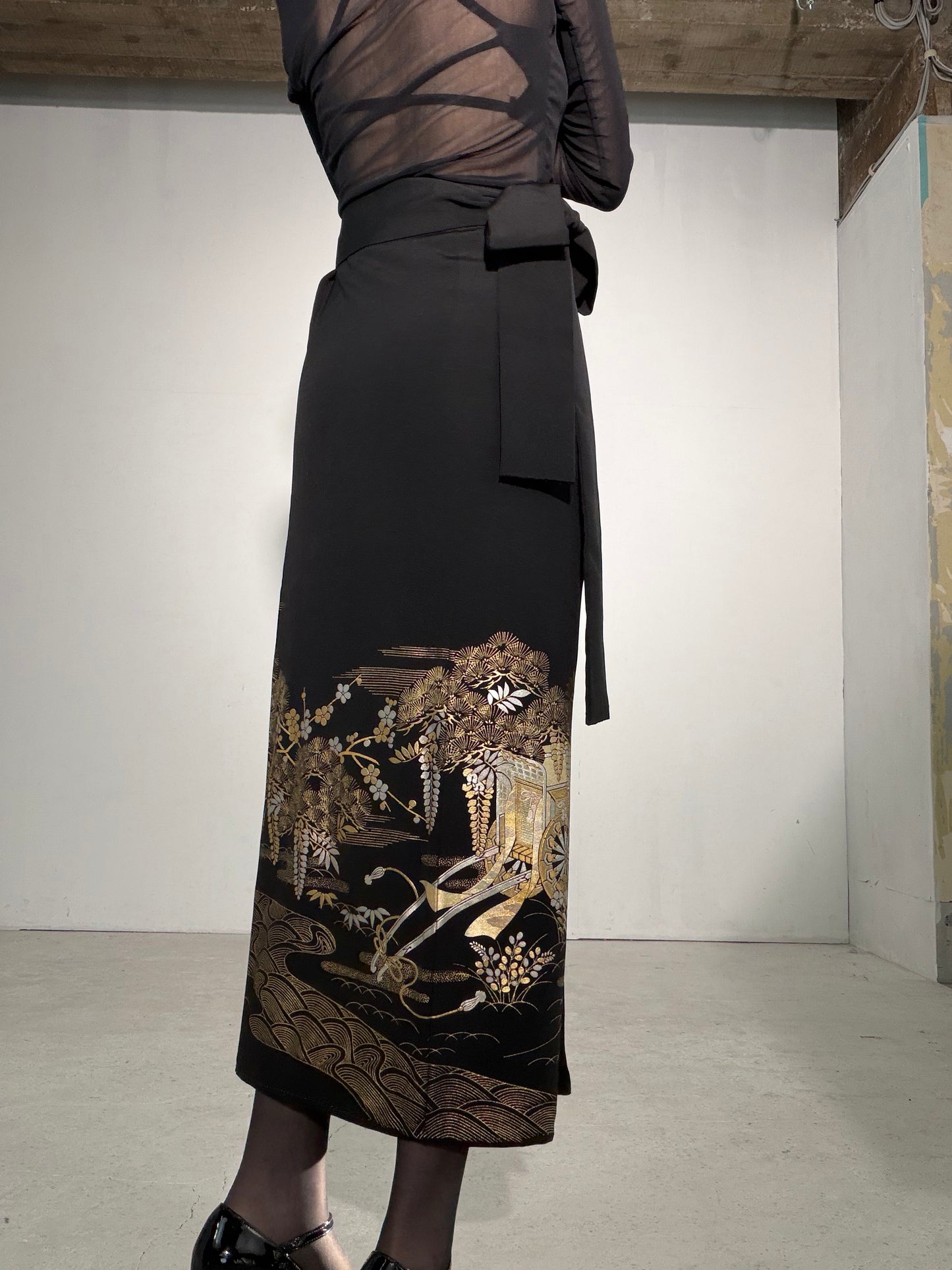 EDO-ZUMA SKIRT UPCYCLED FROM JAPANESE KIMONO "EDO055"