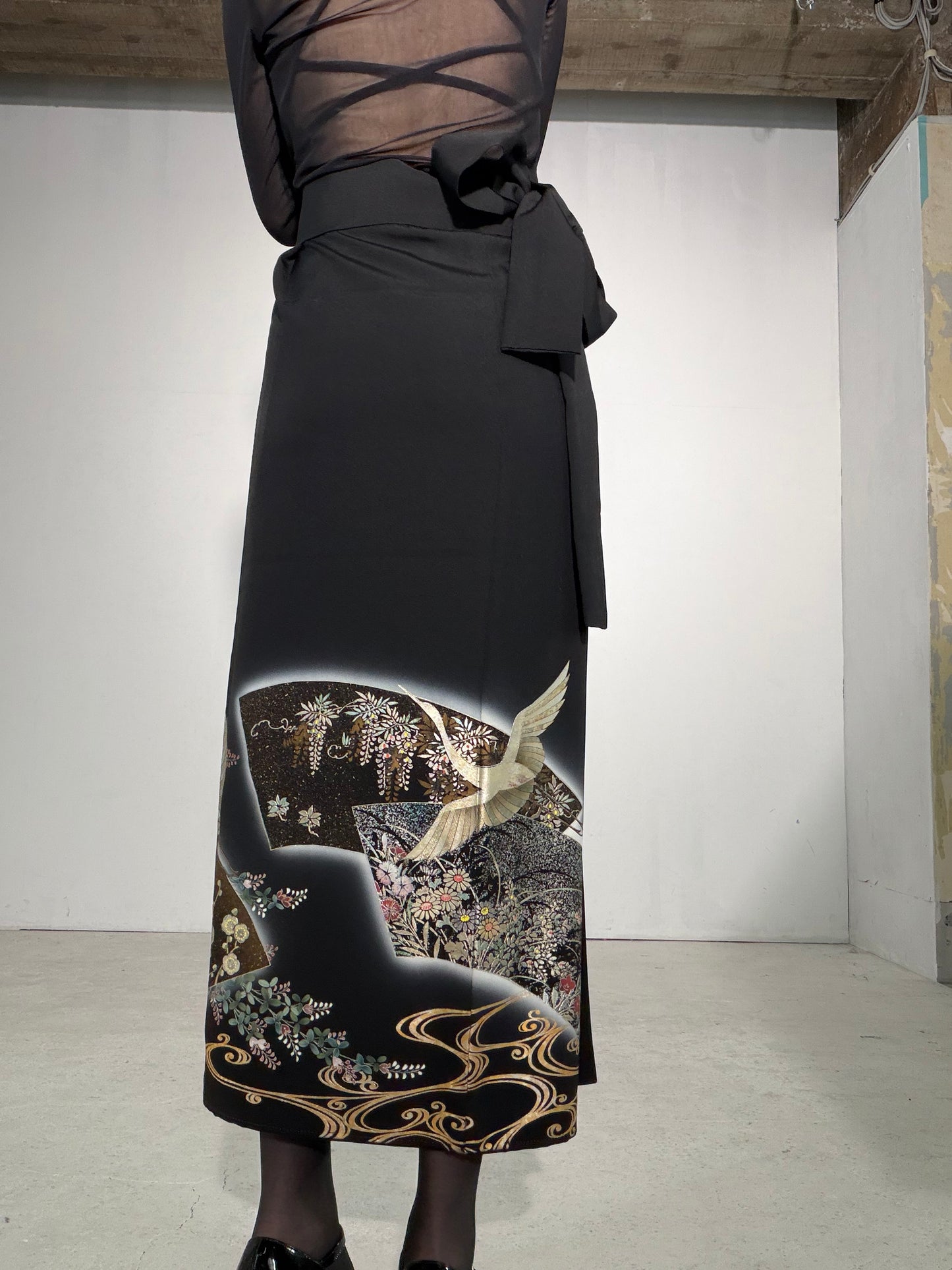 EDO-ZUMA SKIRT UPCYCLED FROM JAPANESE KIMONO "EDO063"