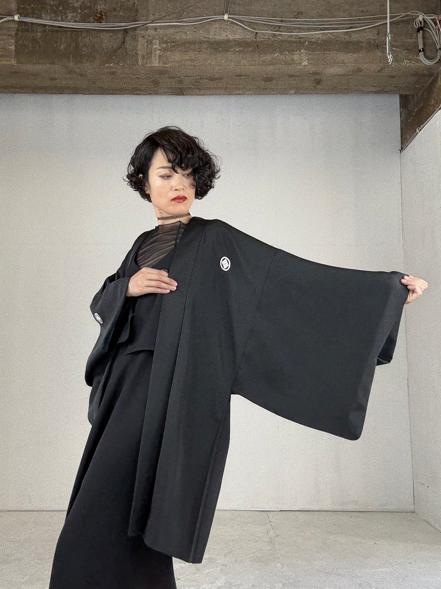 VINTAGE KUROMONTSUKI HAORI "Blue" *damage