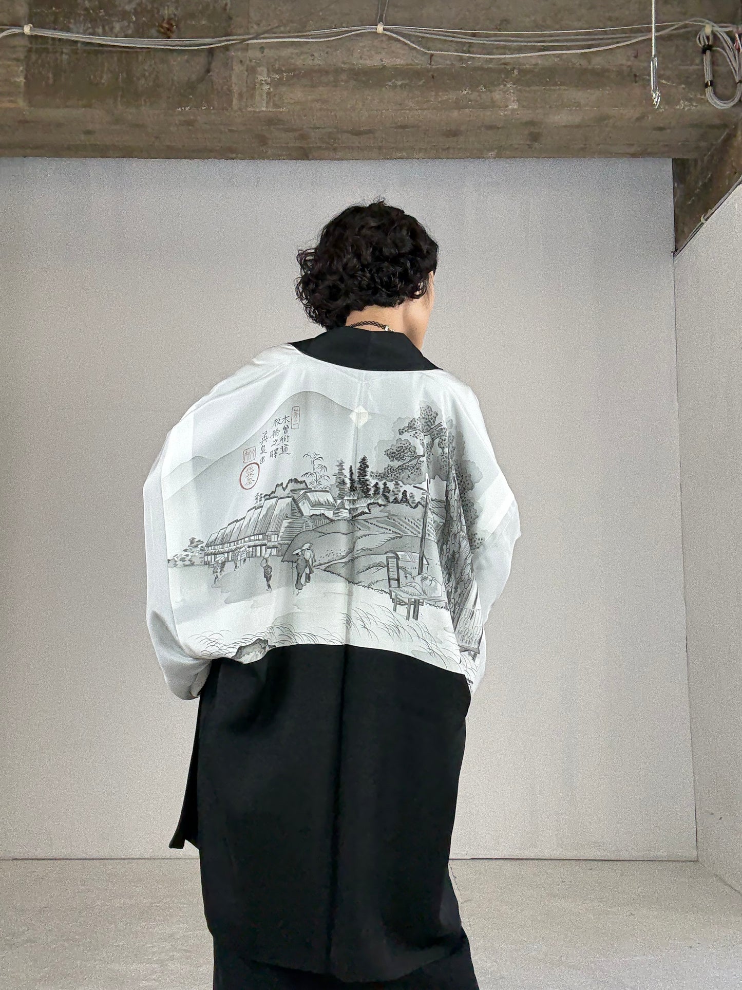 VINTAGE KUROMONTSUKI HAORI "kiso-Kaidou"