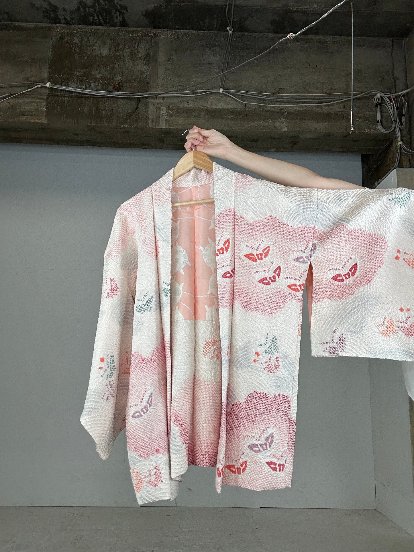 VINTAGE SHIBORI HAORI "choucho"