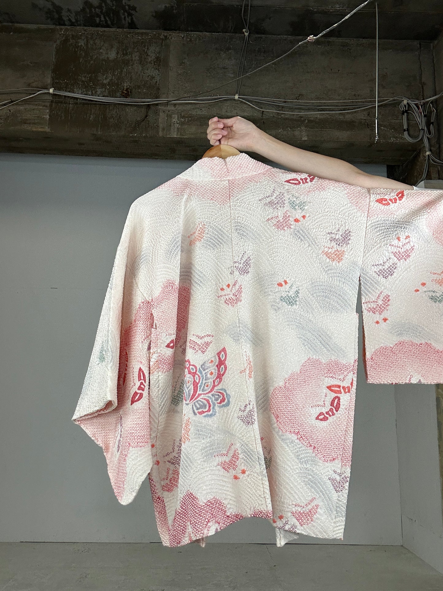 VINTAGE SHIBORI HAORI "choucho"