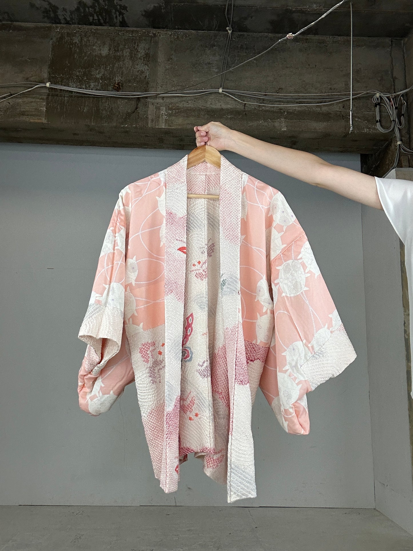 VINTAGE SHIBORI HAORI "choucho"