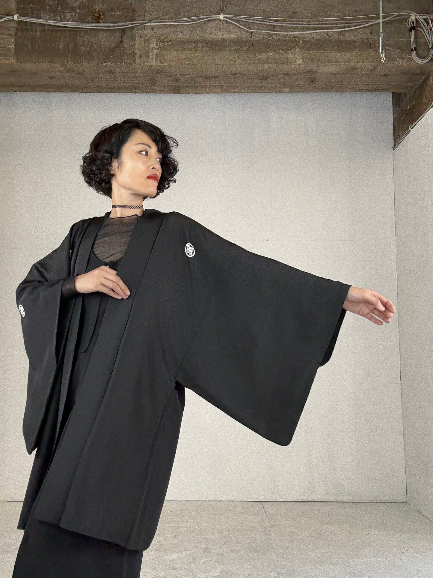 VINTAGE KUROMONTSUKI HAORI "fuji"