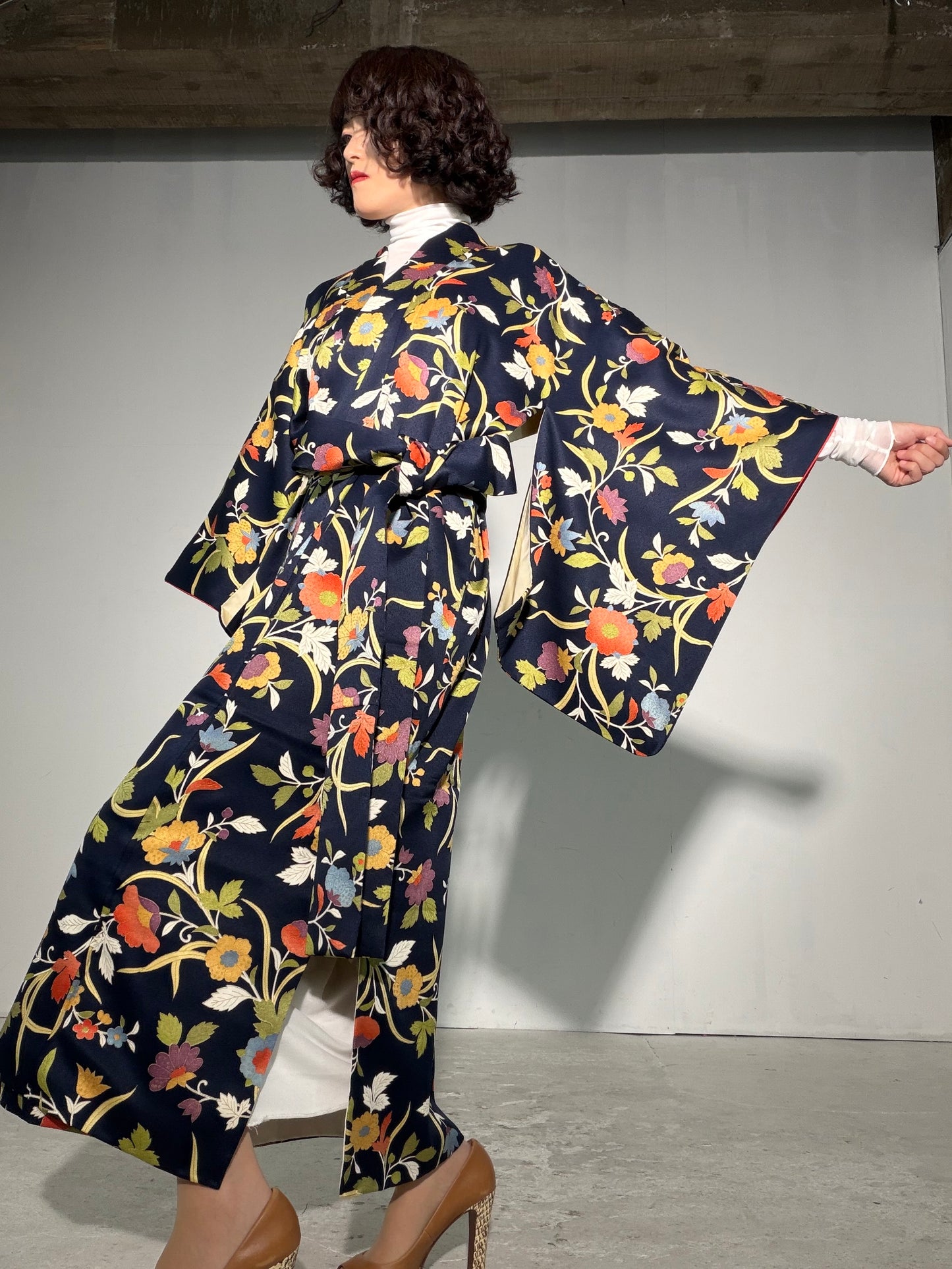 Komon Kimono Dress Gown with String Belt – Upcycled from Vintage Japanese Kimono "kinkoma,blue, DRE046"
