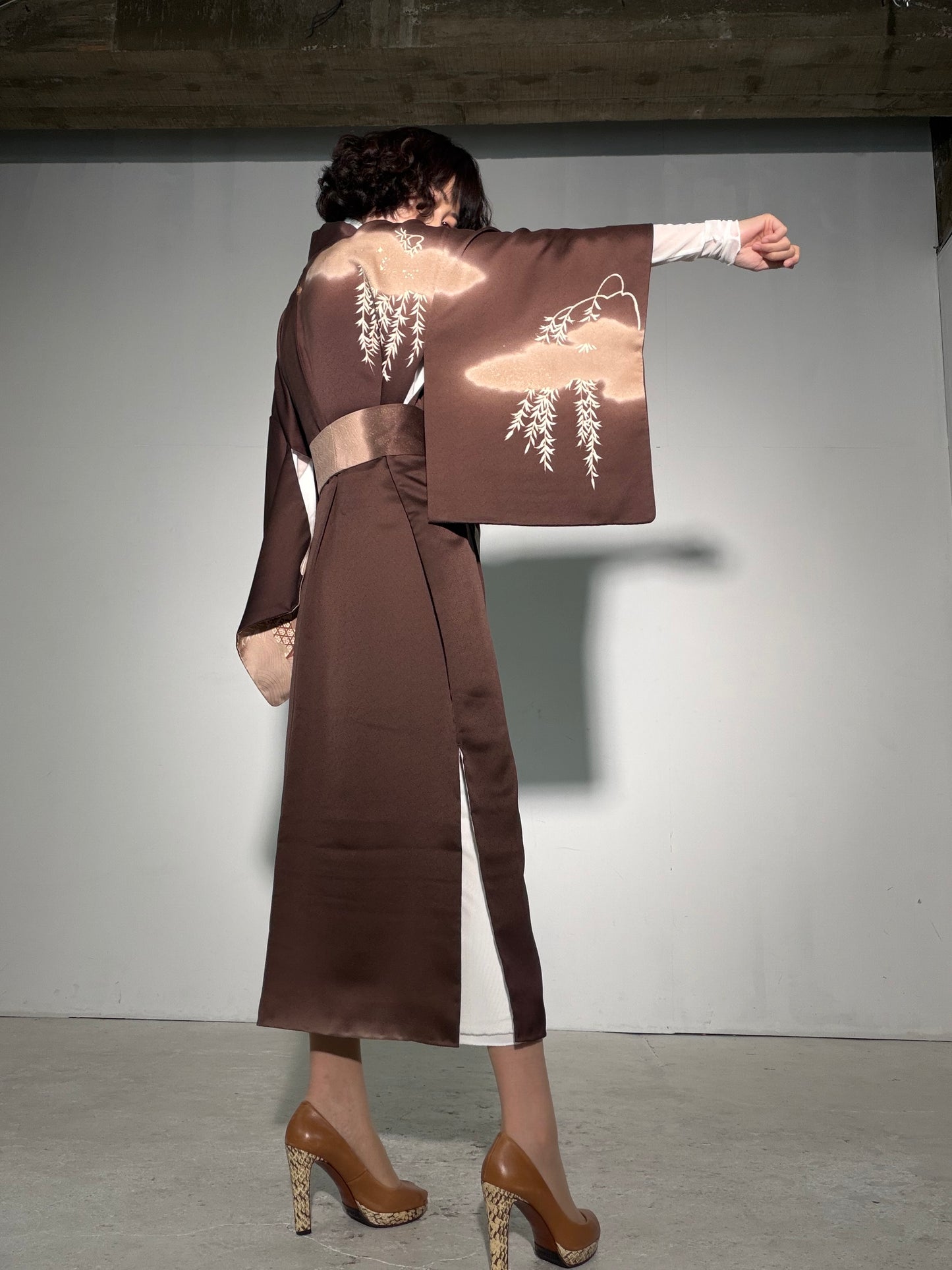 Houmongi Kimono Dress Gown with String Belt – Upcycled from Vintage Japanese Kimono "gold, DRE043"