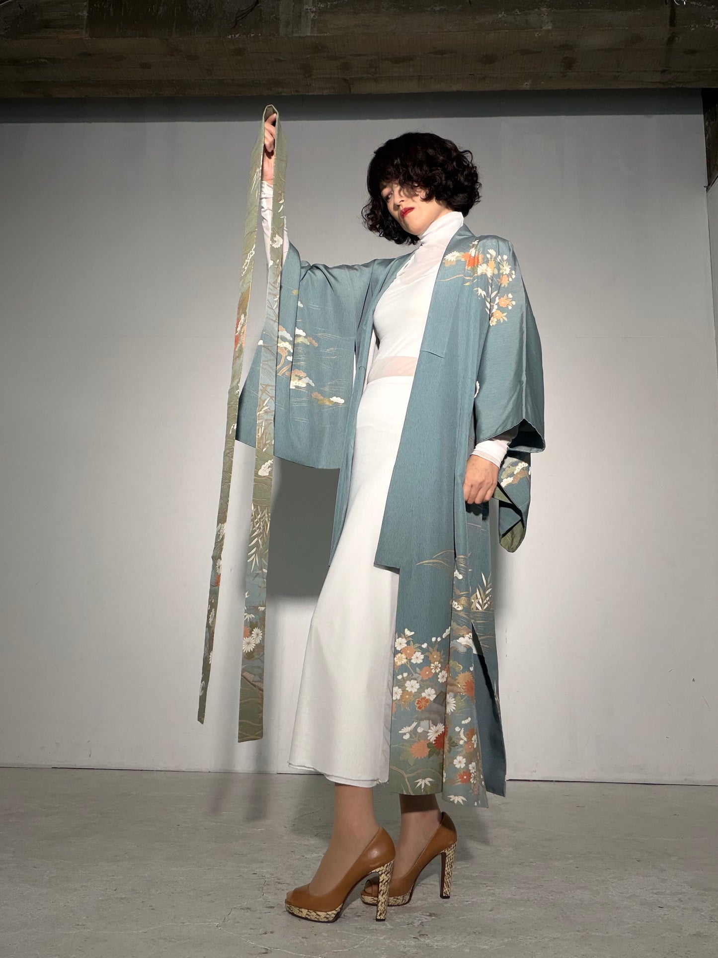 Houmongi Kimono Dress Gown with String Belt – Upcycled from Vintage Japanese Kimono "kinkoma,blue, DRE045"