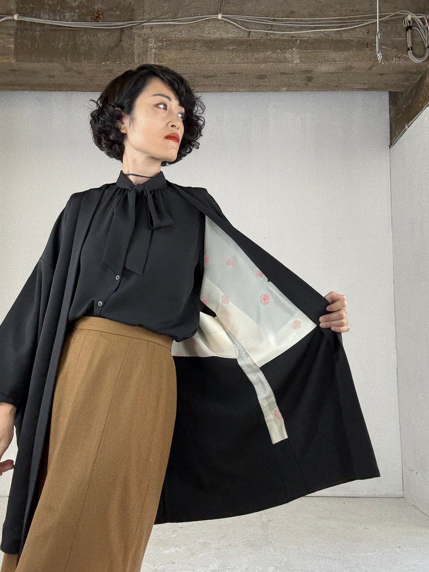 VINTAGE BLACK HAORI "fubako, embroidery"