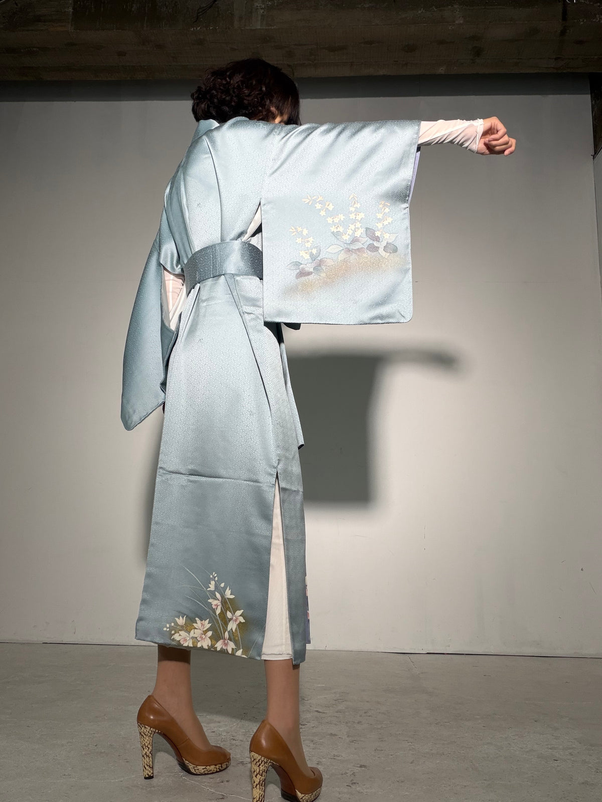 Houmongi Kimono Dress Gown with String Belt – Upcycled from Vintage Japanese Kimono "sayagata, DRE044"