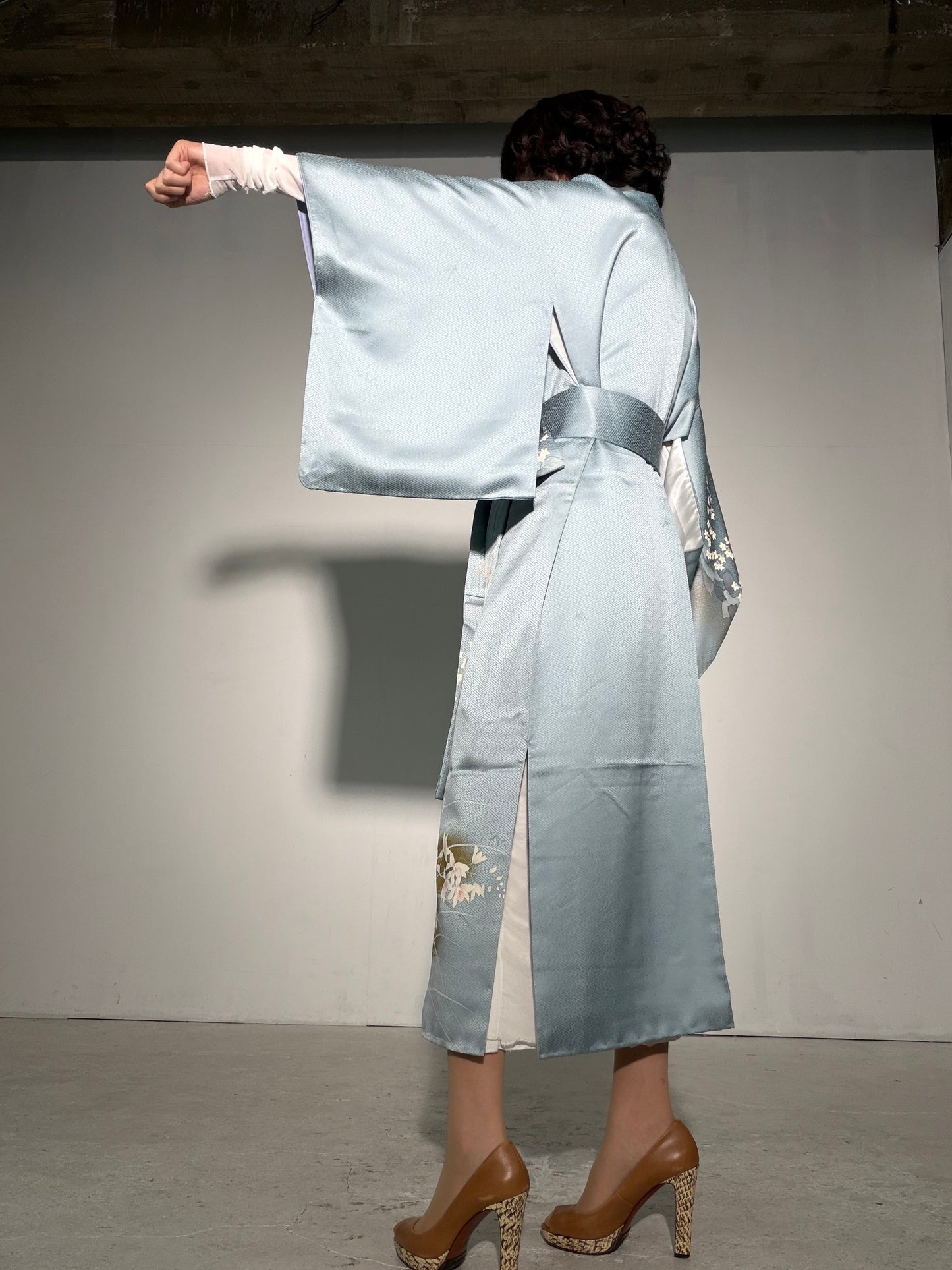 Houmongi Kimono Dress Gown with String Belt – Upcycled from Vintage Japanese Kimono "sayagata, DRE044"