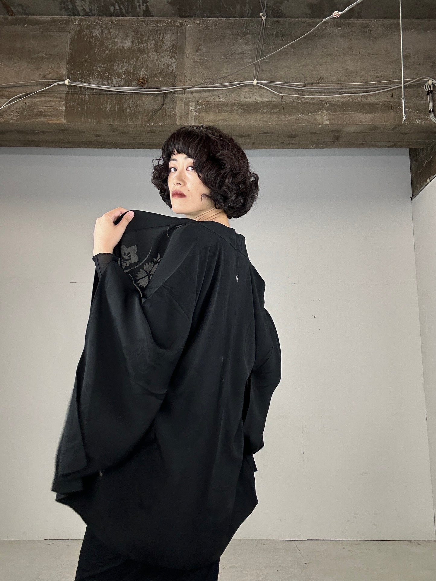 VINTAGE BLACK HAORI SHEER “kikyo, nadeshiko"