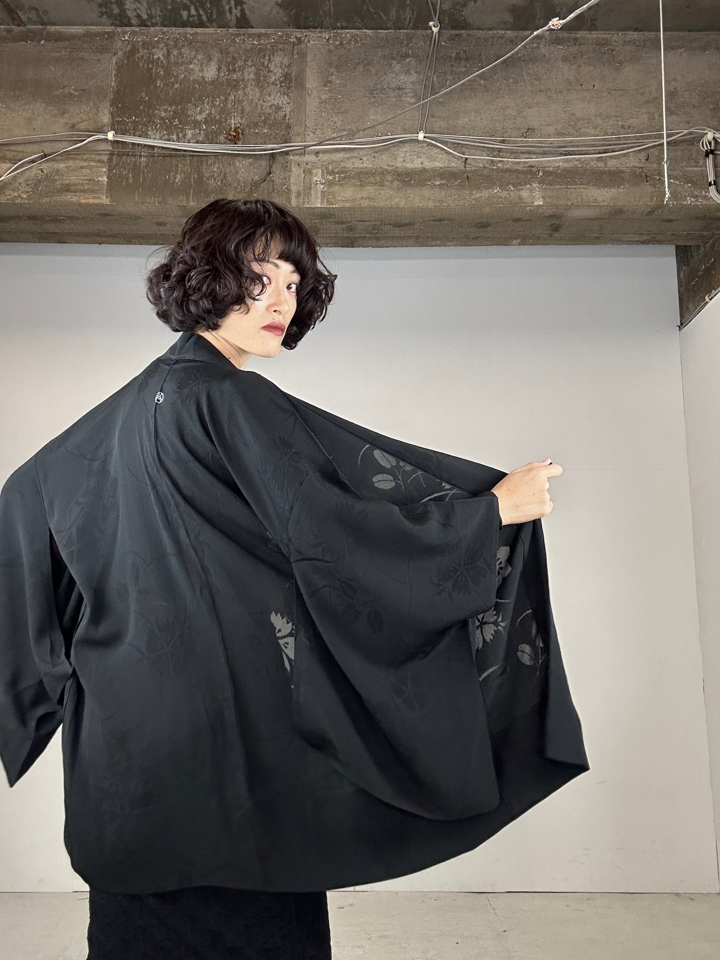 VINTAGE BLACK HAORI SHEER “kikyo, nadeshiko"