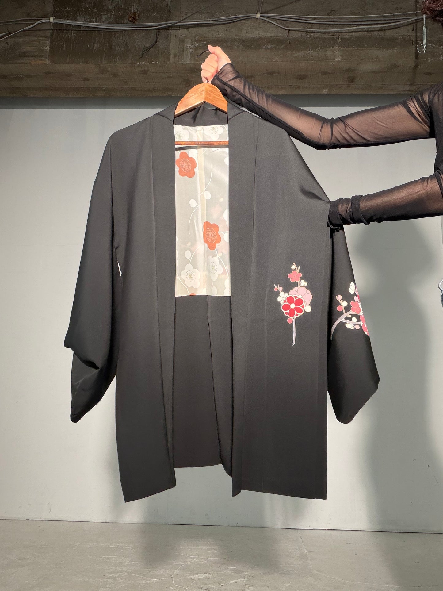 VINTAGE BLACK HAORI  "ume, flower, BLK194"