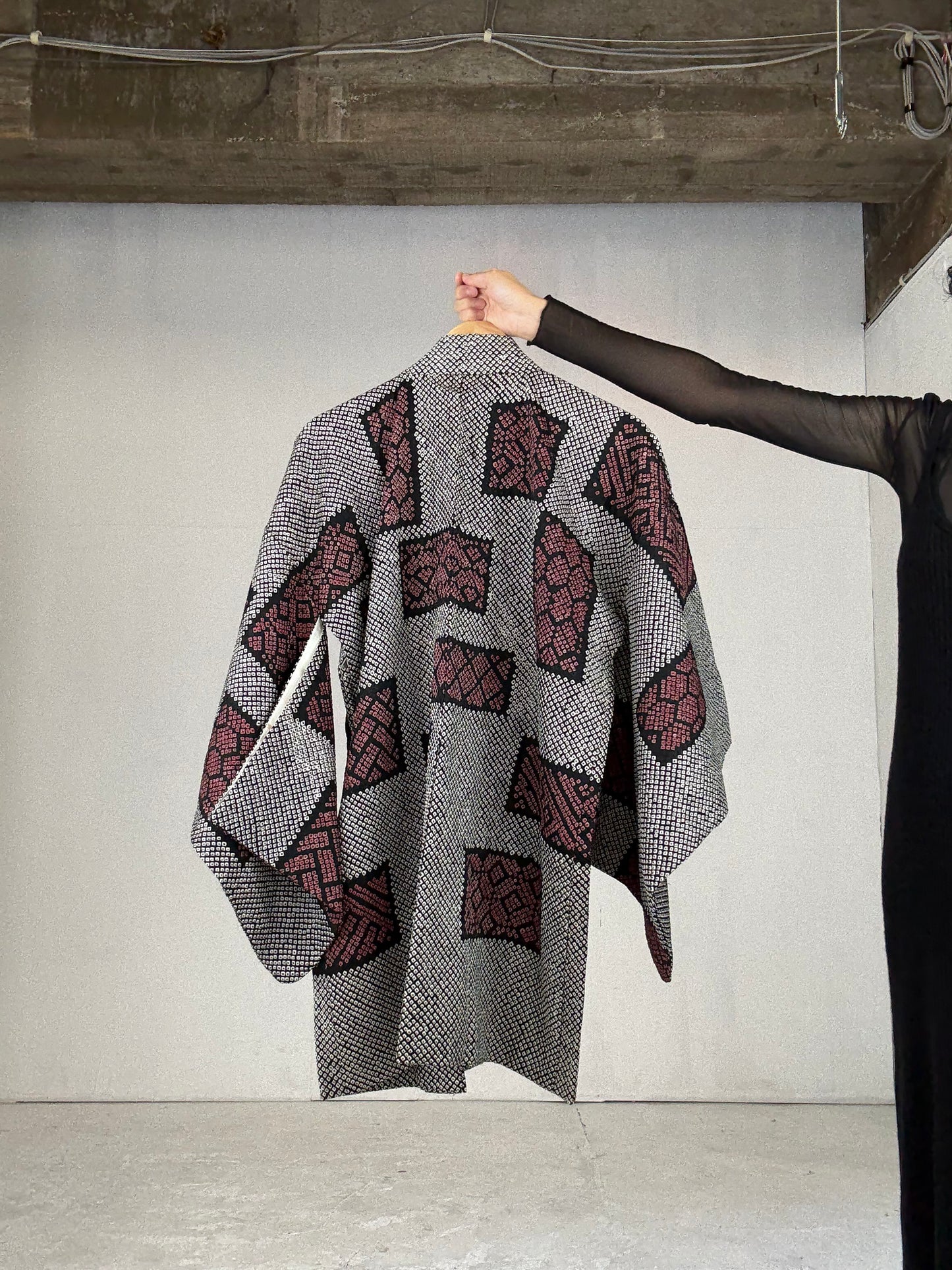 VINTAGE SHIBORI HAORI "black-purple, square"