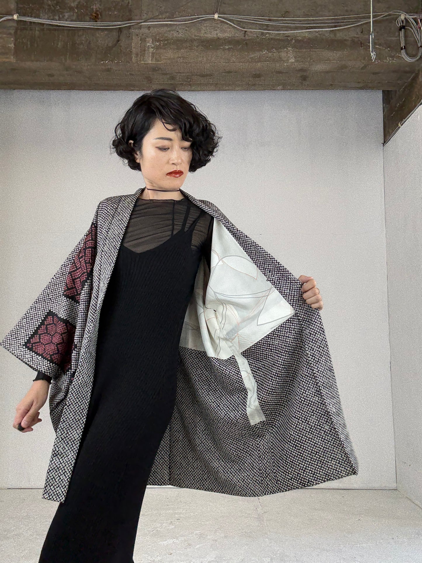 VINTAGE SHIBORI HAORI "black-purple, square"