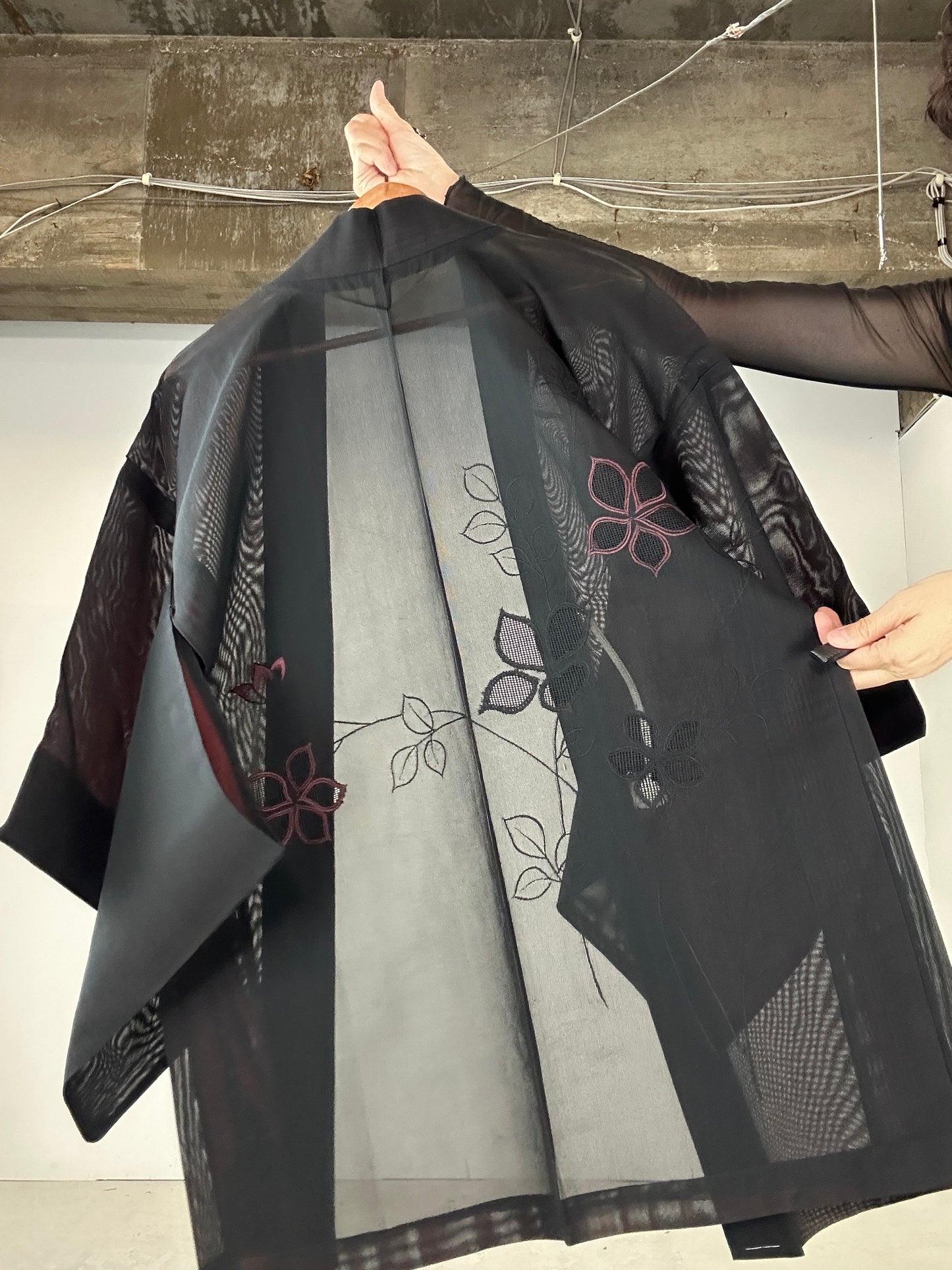 VINTAGE BLACK HAORI SHEER “aka, edahana"