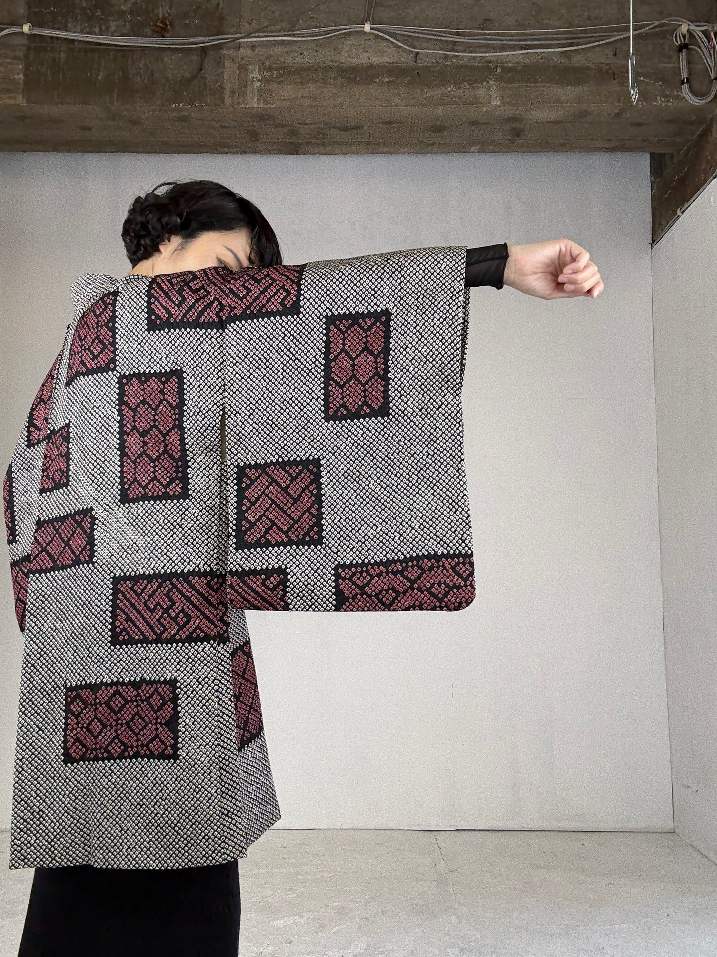 VINTAGE SHIBORI HAORI "black-purple, square"