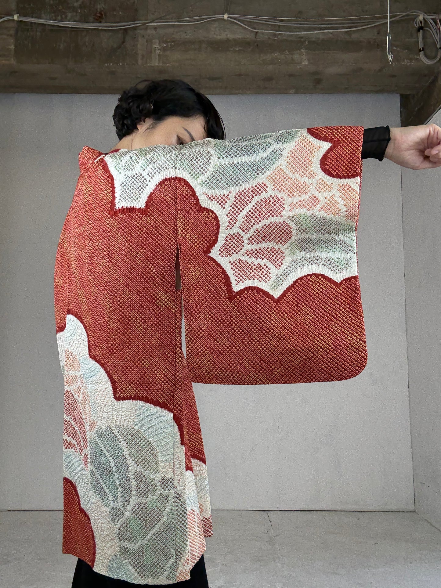 VINTAGE SHIBORI HAORI "shu, eba"