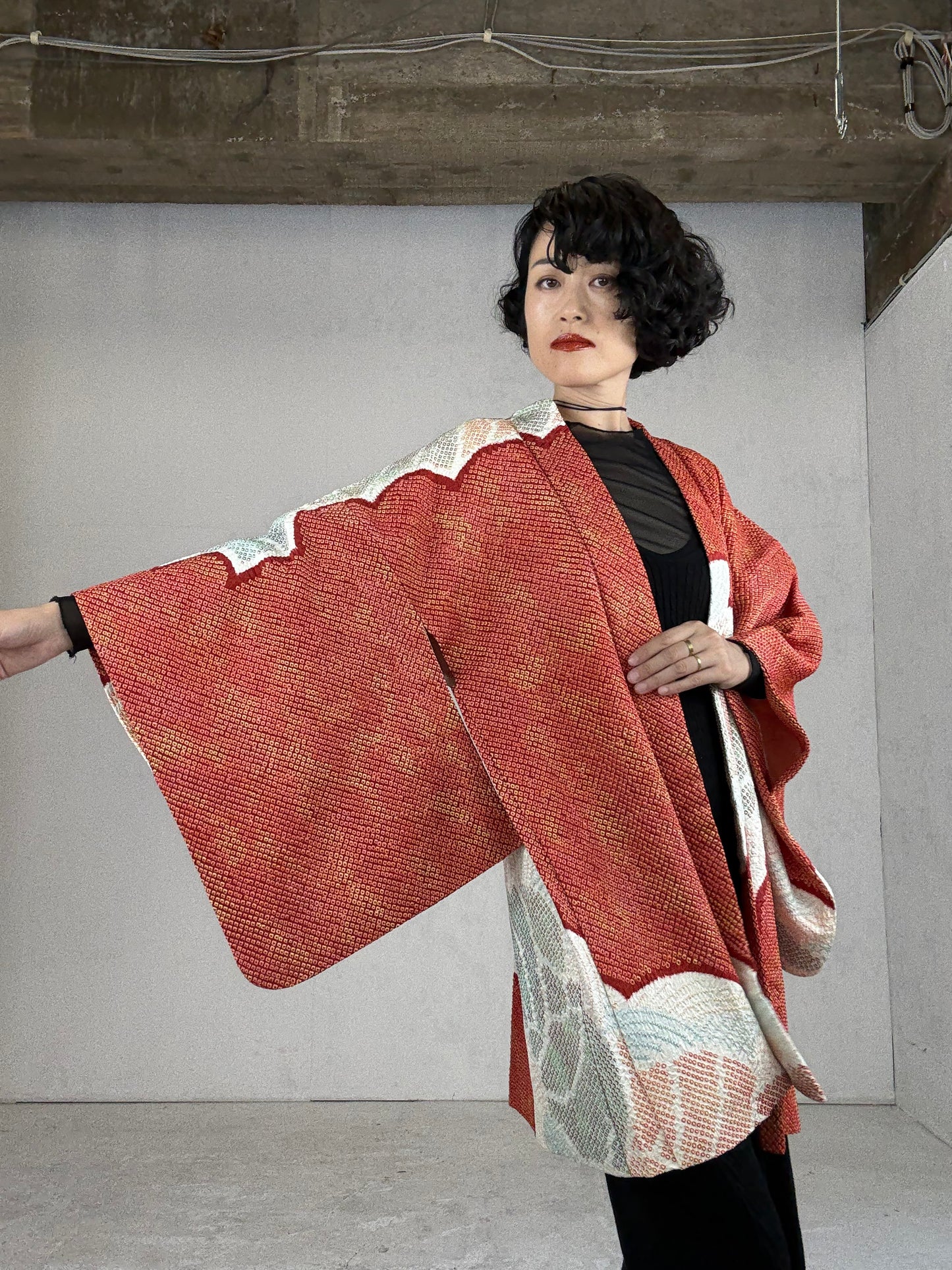VINTAGE SHIBORI HAORI "shu, eba"