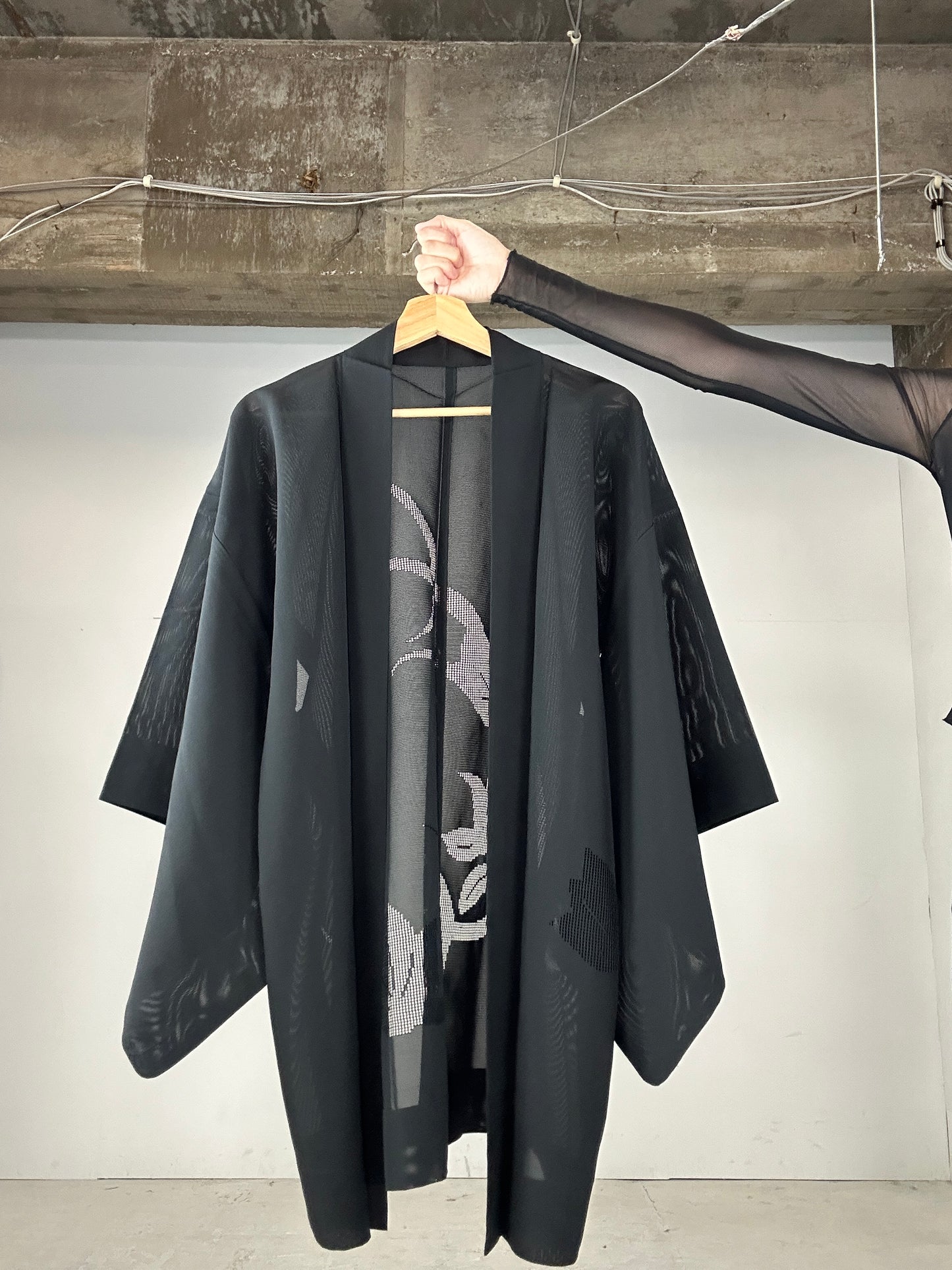 VINTAGE BLACK HAORI SHEER “ro, hana"