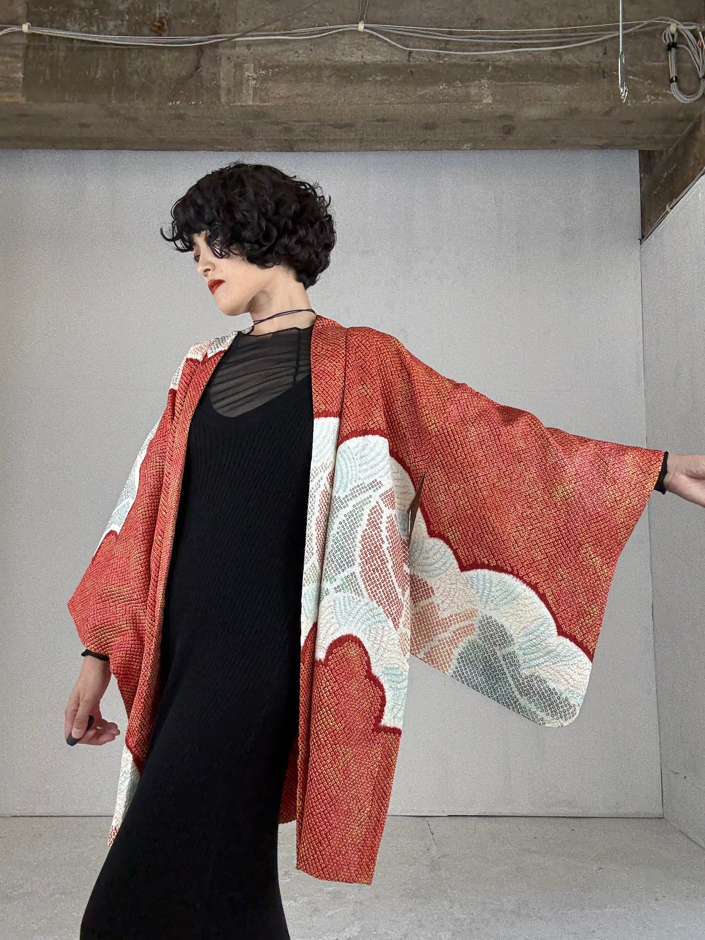 VINTAGE SHIBORI HAORI "shu, eba"