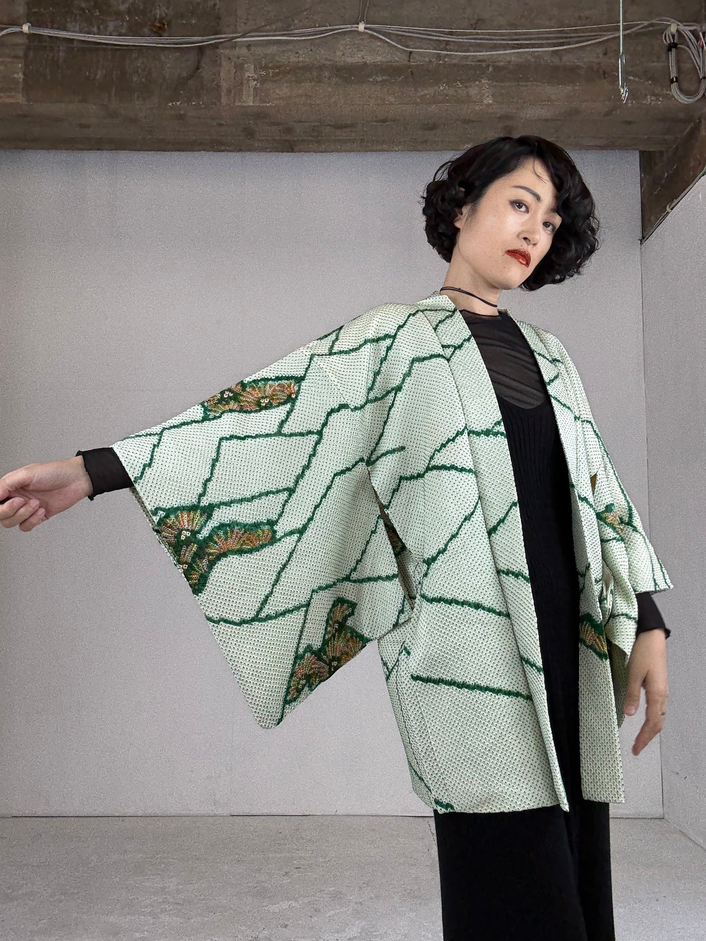 VINTAGE SHIBORI HAORI "matsu, green"