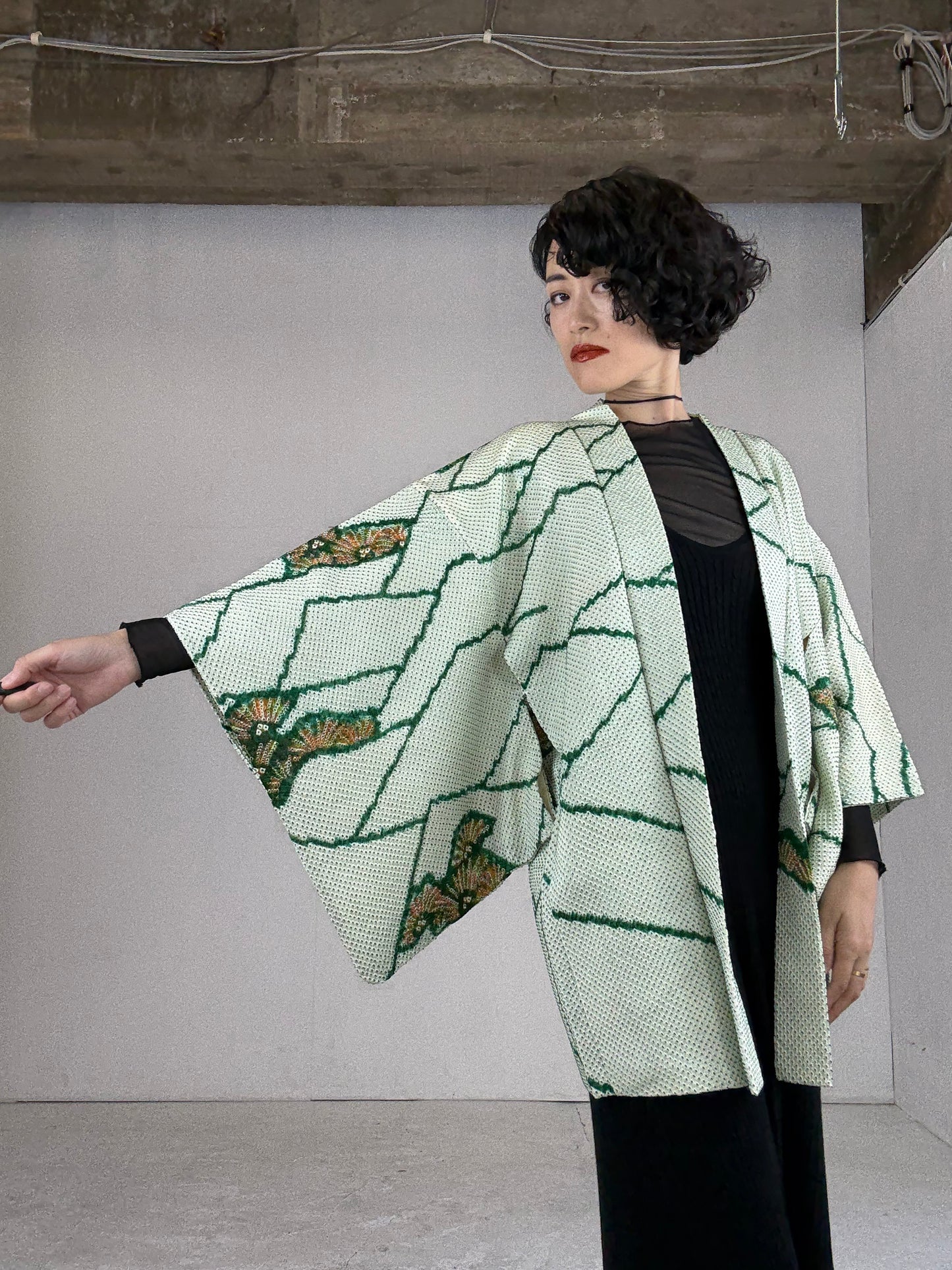 VINTAGE SHIBORI HAORI "matsu, green"
