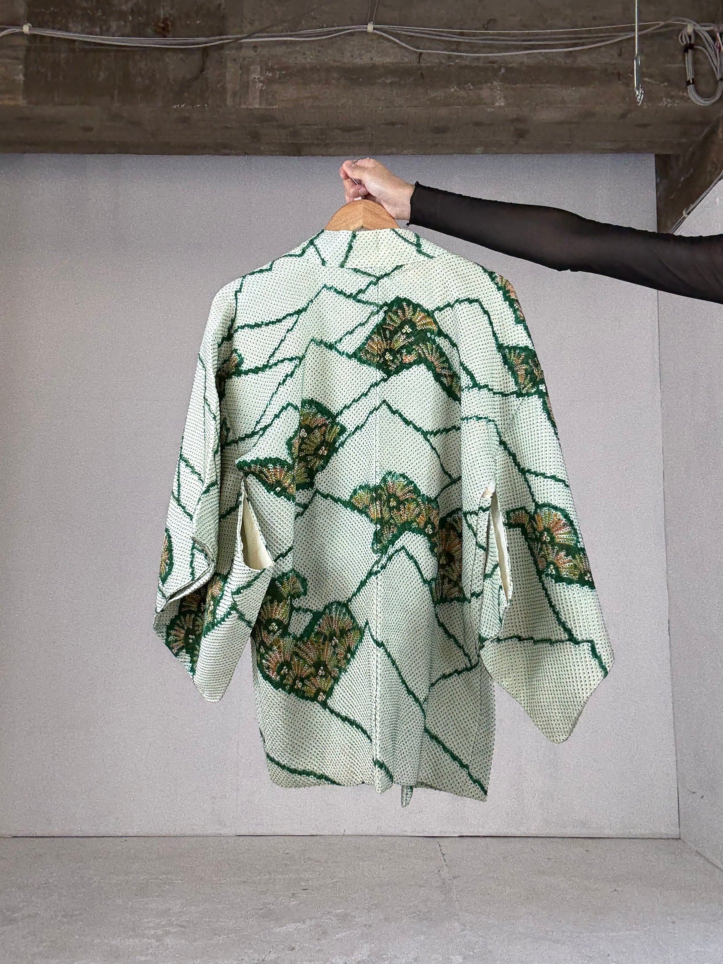 VINTAGE SHIBORI HAORI "matsu, green"