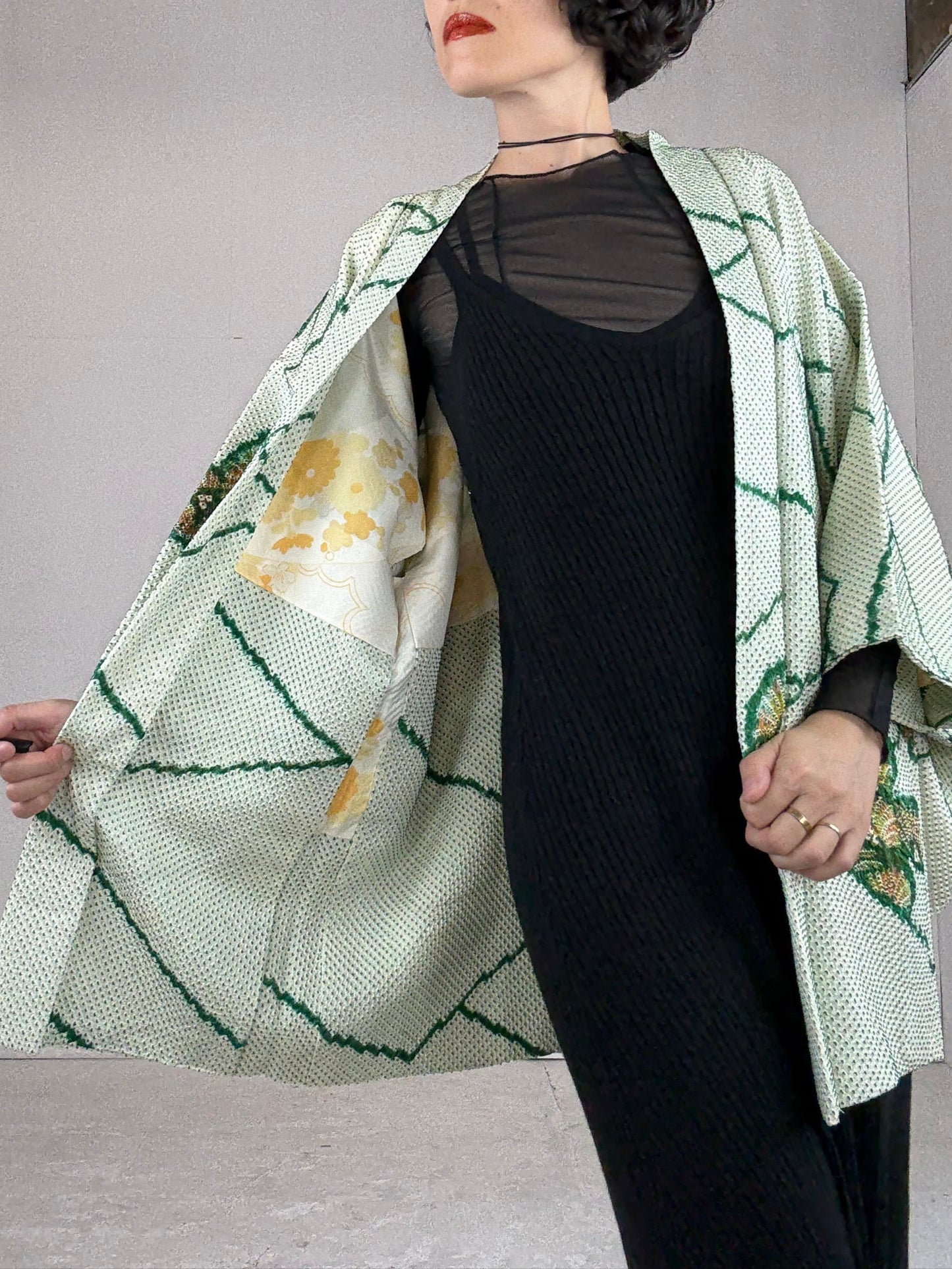VINTAGE SHIBORI HAORI "matsu, green"